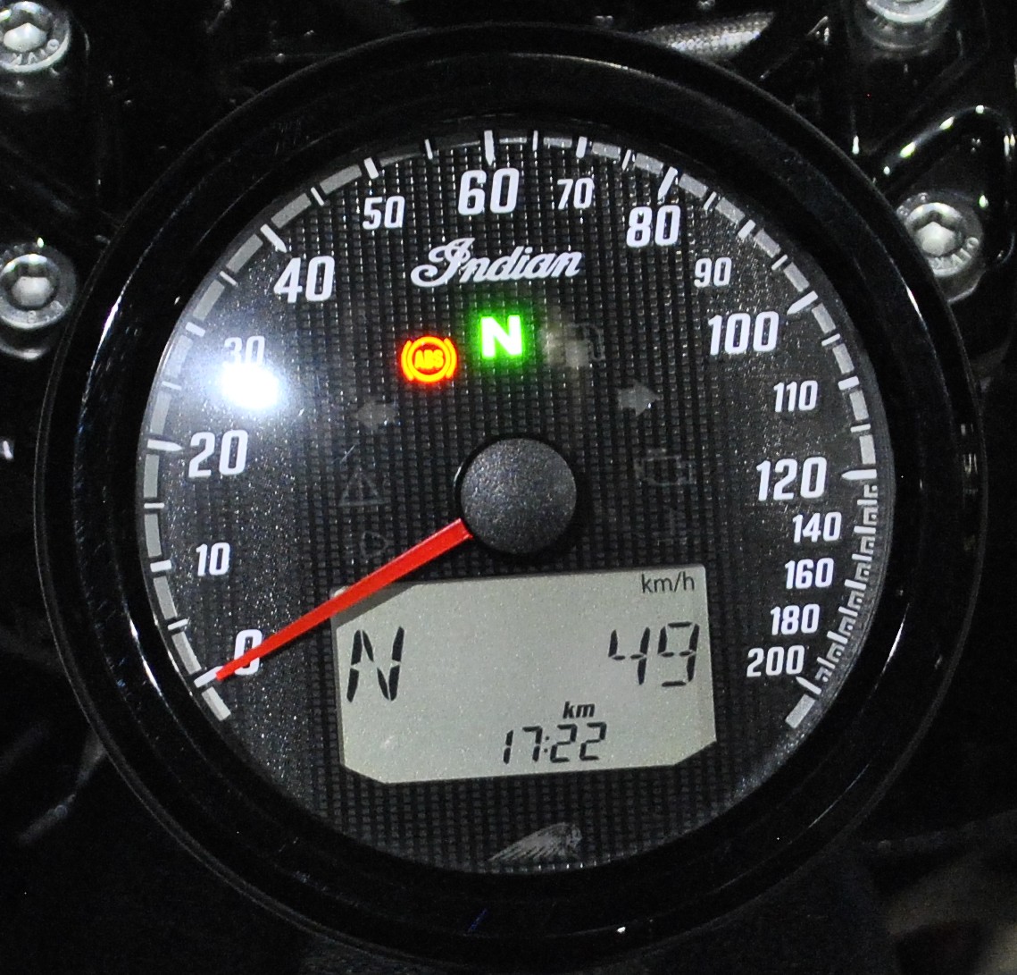 INDIAN Scout 1200 Rogue-image-5