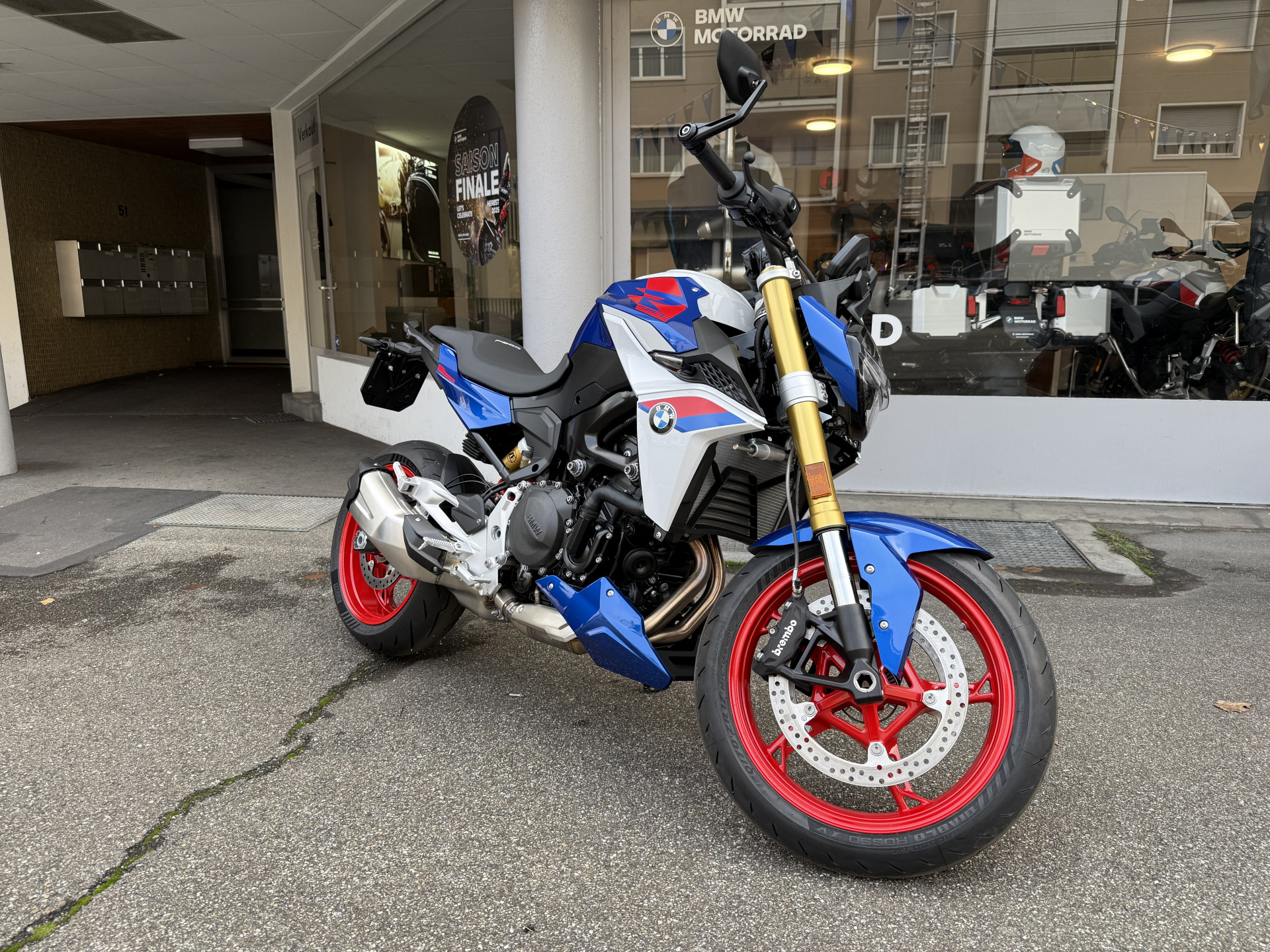 BMW F 900 R Sport