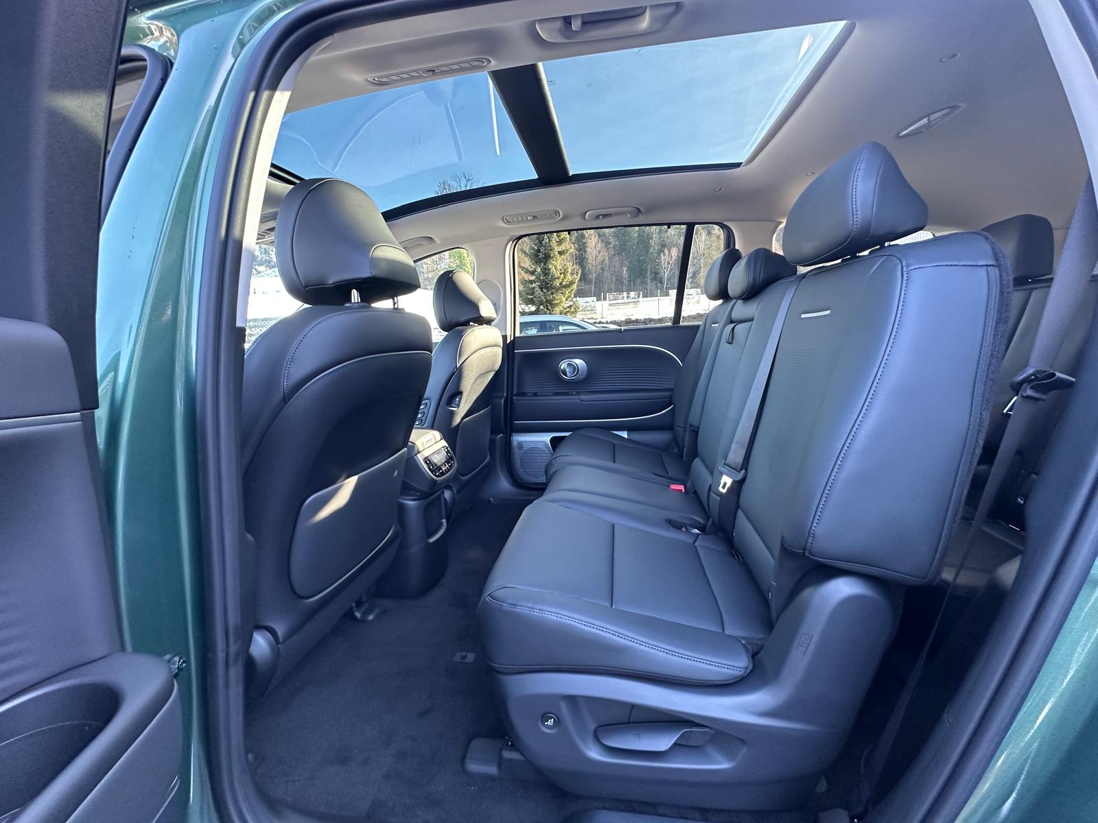 HYUNDAI Ioniq 9 110kWh Vertex 4WD-image-10