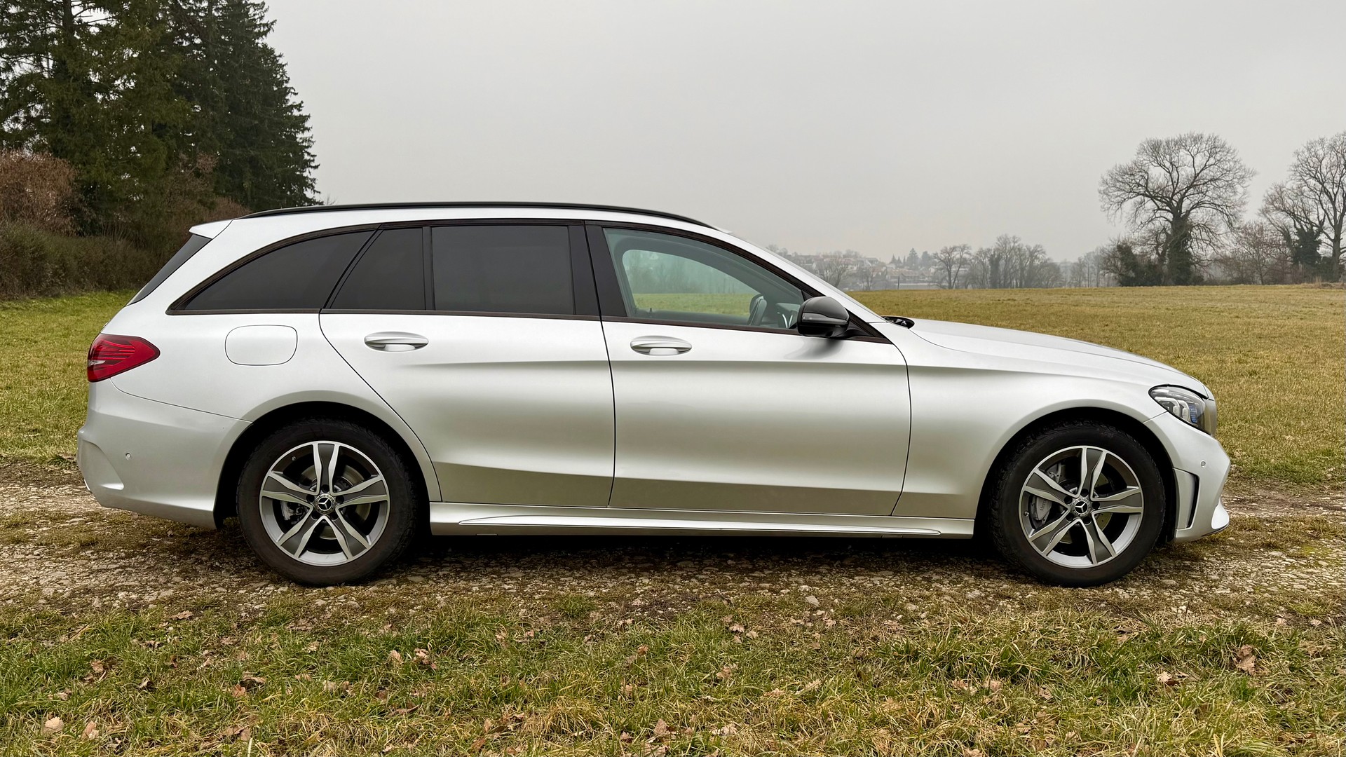MERCEDES-BENZ C 200 Swiss Star AMG Line 4M 9G-Tronic-image-6
