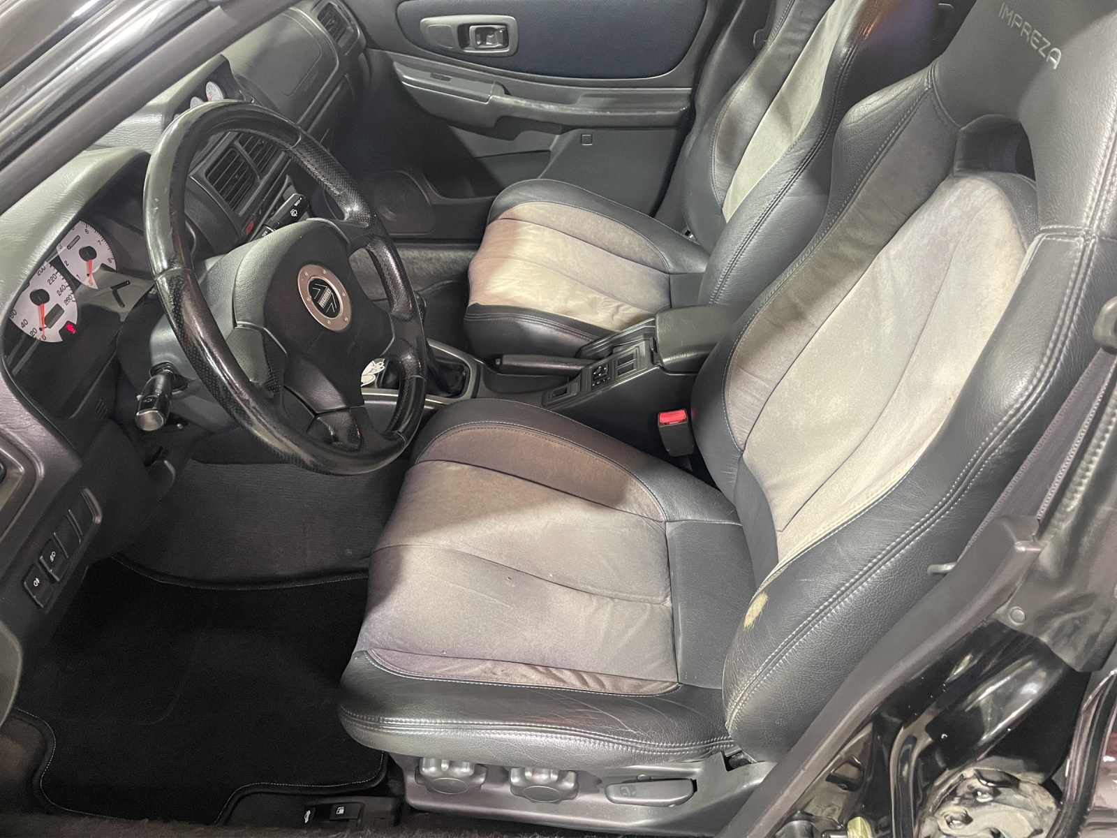 SUBARU Impreza 2.0 T. Black Star-image-4