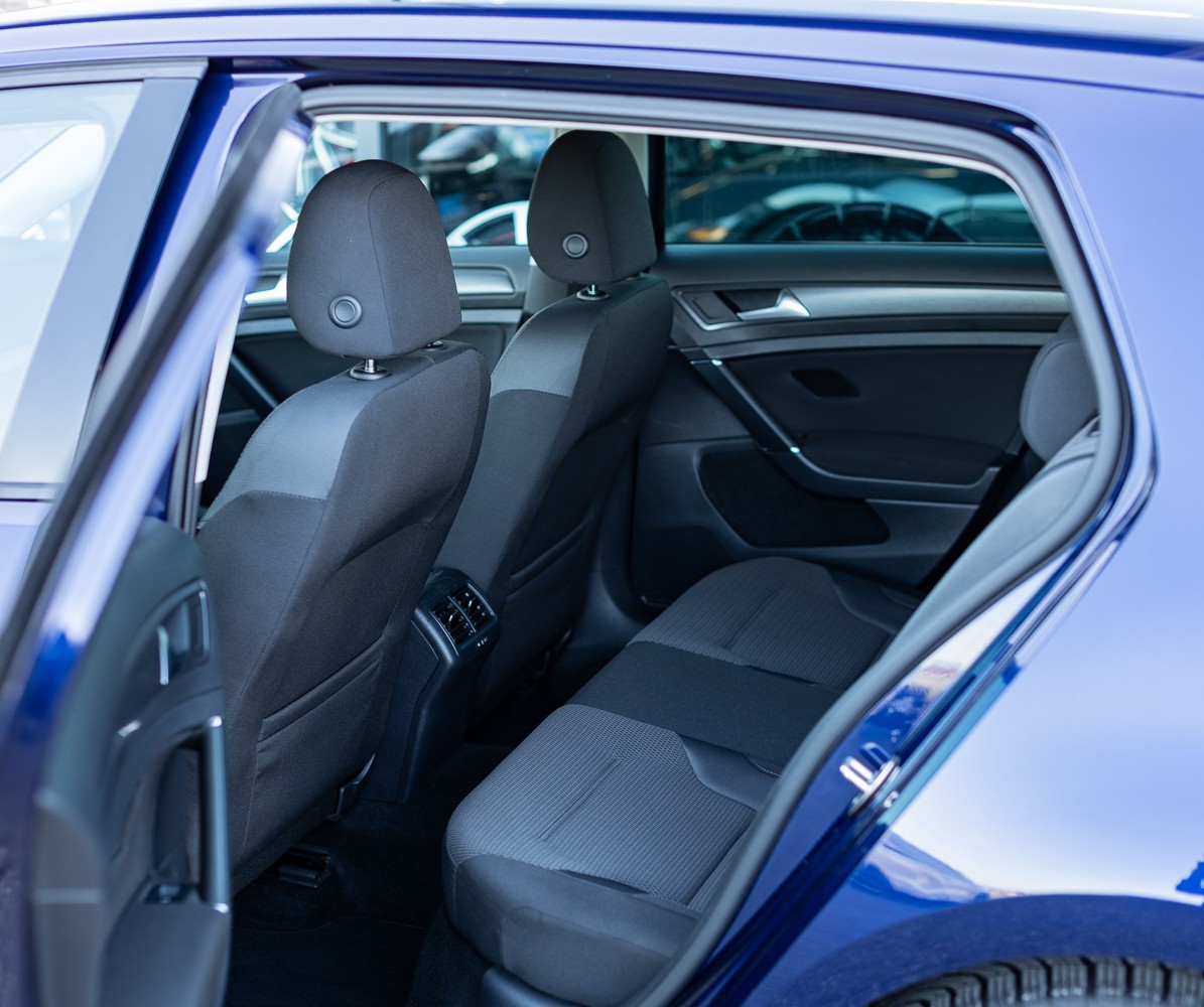 VW Golf 1.5 TSI R Line EVO Comfort-image-11
