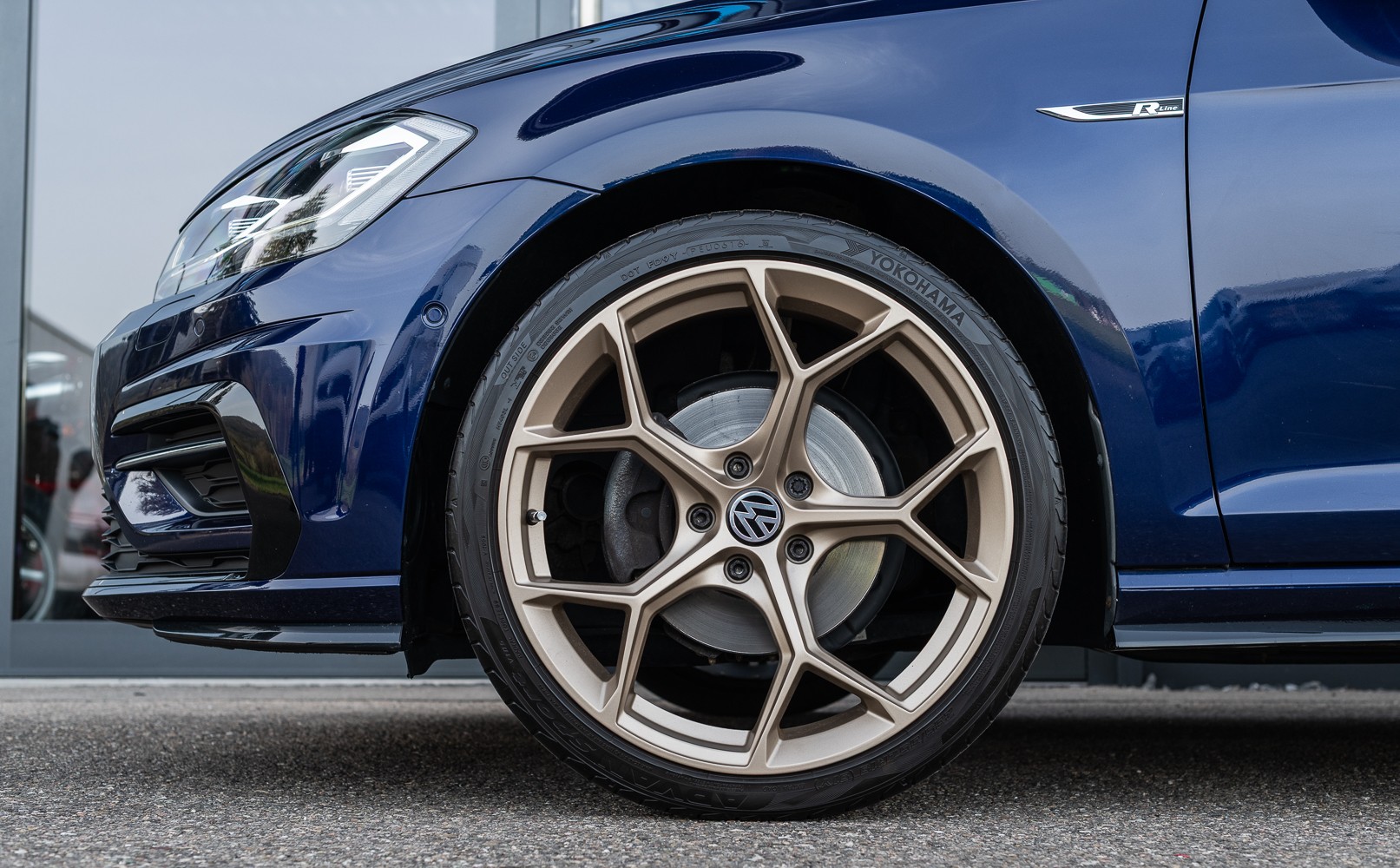 VW Golf 1.5 TSI R Line EVO Comfort-image-4