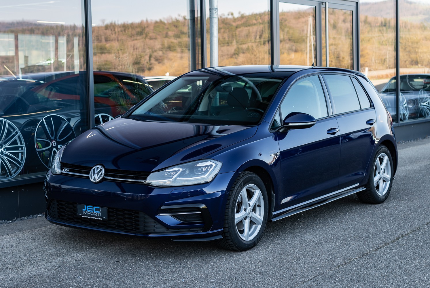 VW Golf 1.5 TSI R Line EVO Comfort-image-6