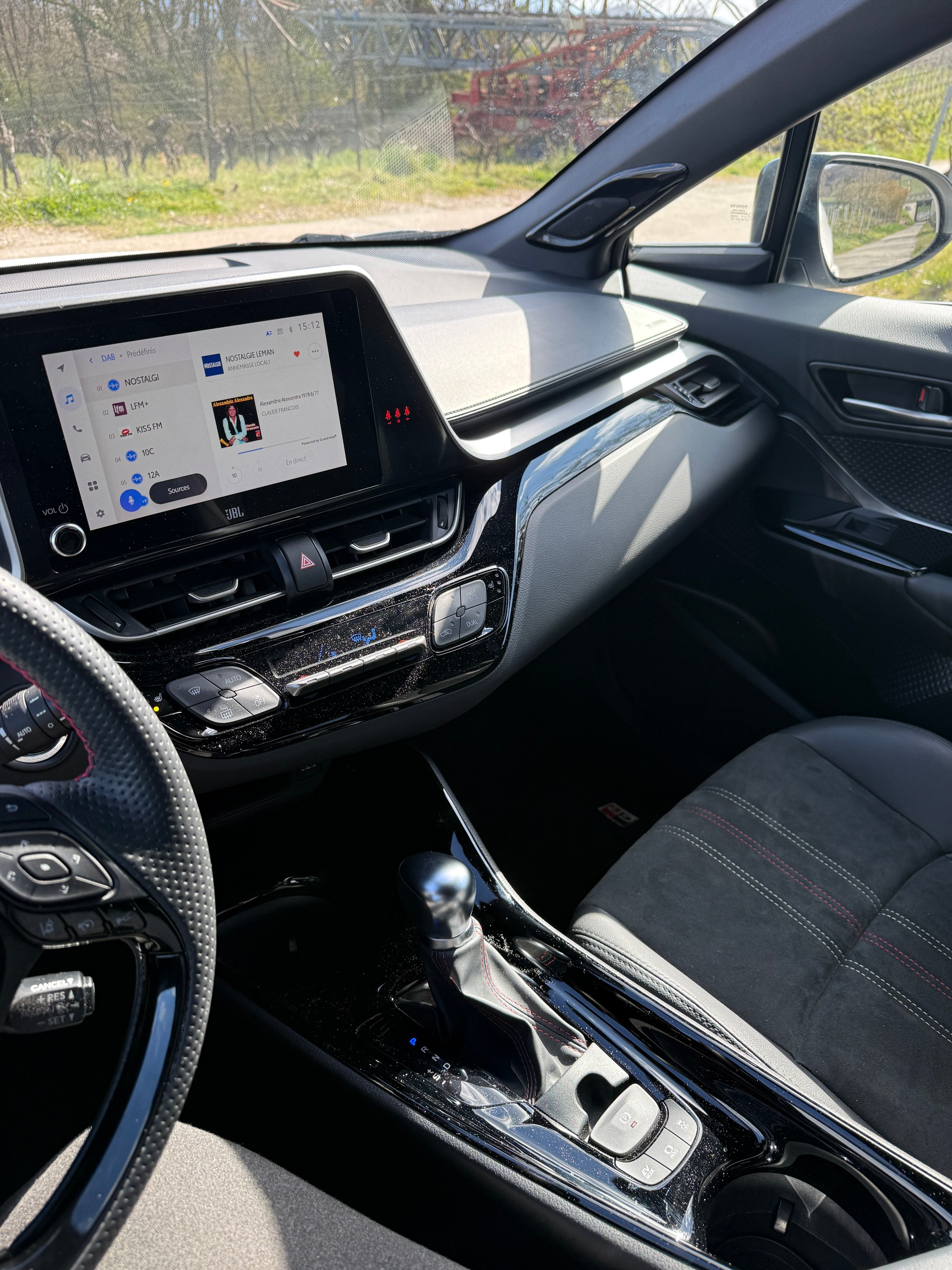 TOYOTA C-HR 2.0 HSD CVT GR Sport-image-11