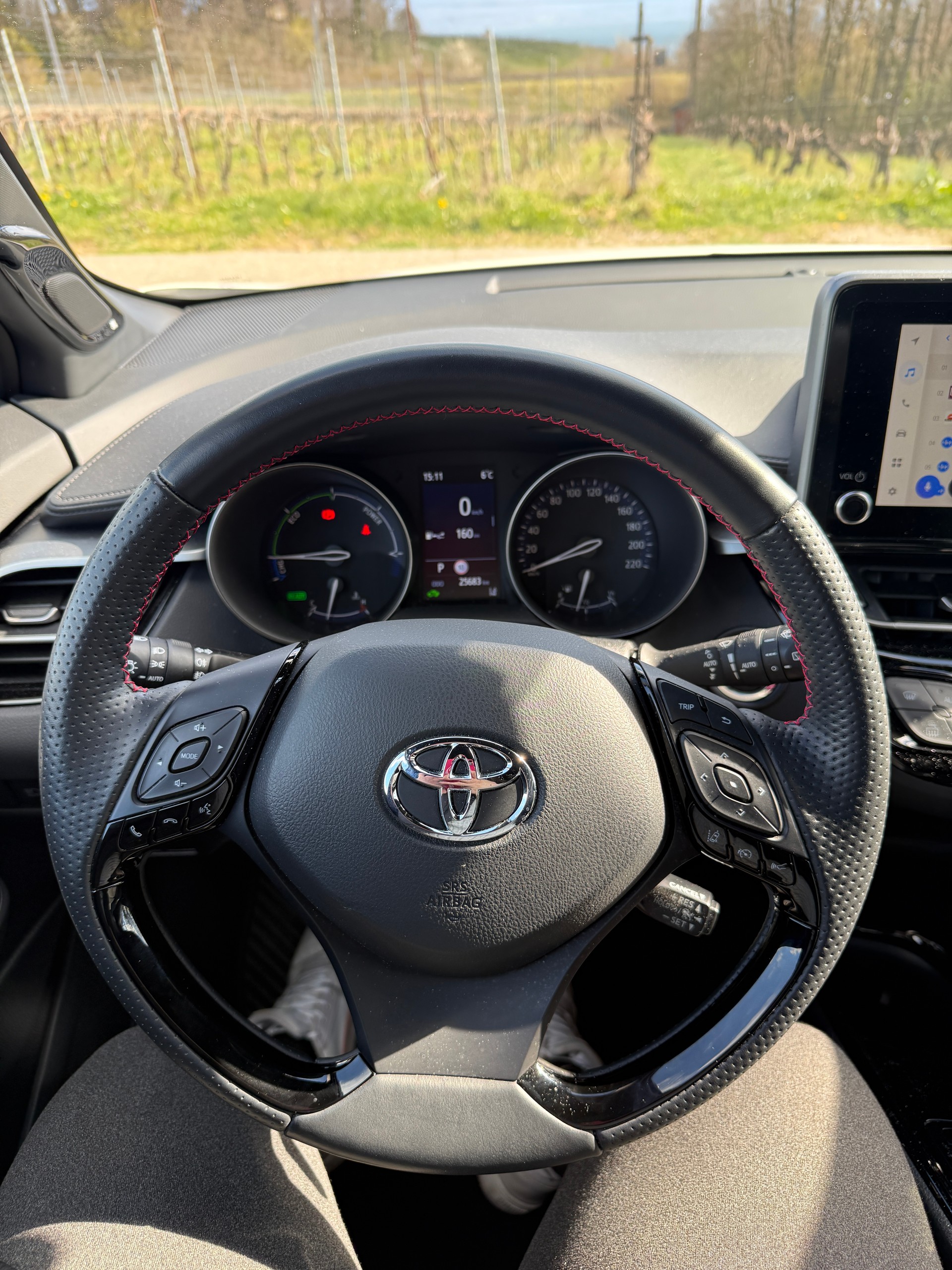 TOYOTA C-HR 2.0 HSD CVT GR Sport-image-9
