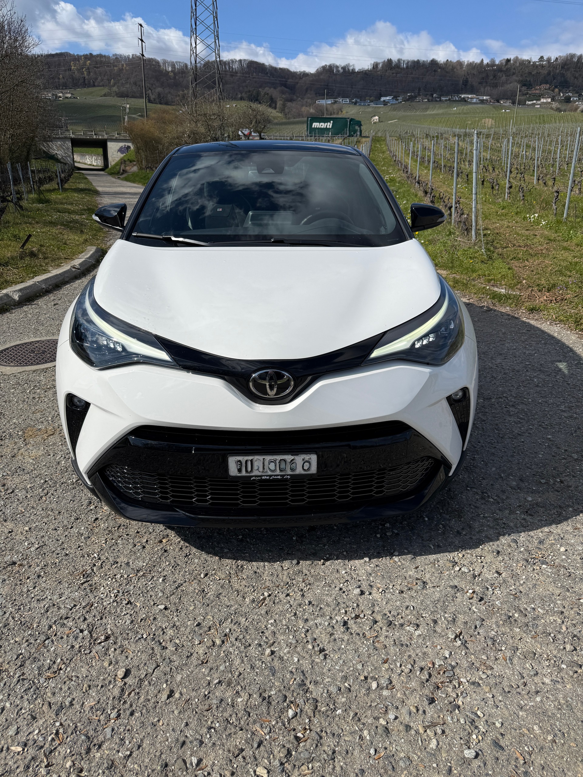 TOYOTA C-HR 2.0 HSD CVT GR Sport-showroom-element-1