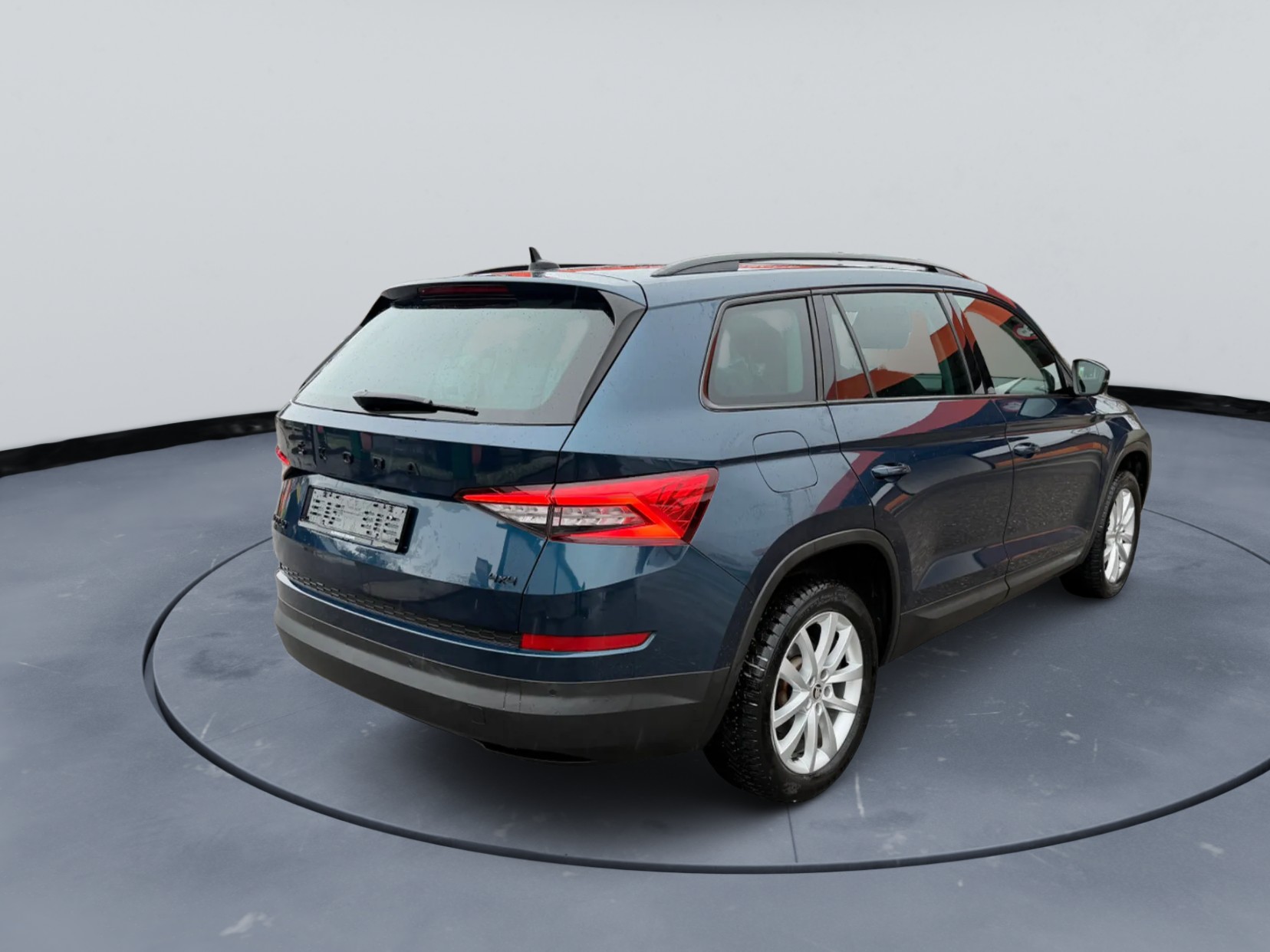 SKODA Kodiaq 2.0 TSI 4x4 Style-image-5