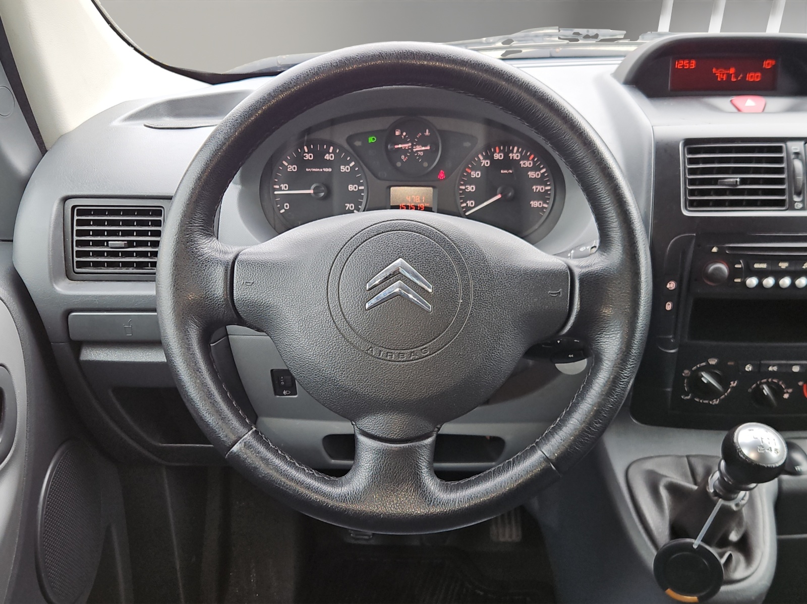CITROEN Jumpy 2.0 HDi Business L2H1-image-10