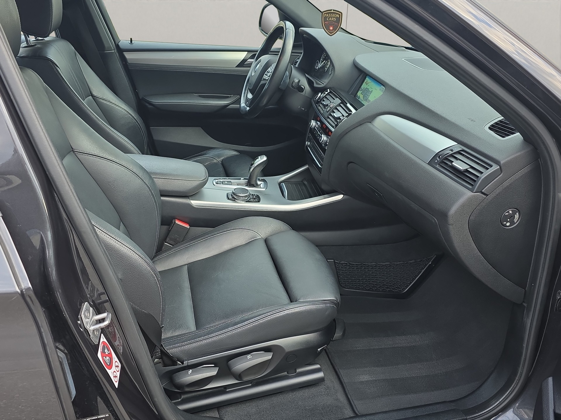 BMW X4 xDrive 30d M Sport Steptronic-image-12