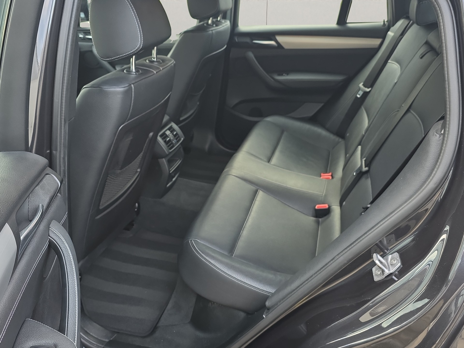 BMW X4 xDrive 30d M Sport Steptronic-image-9