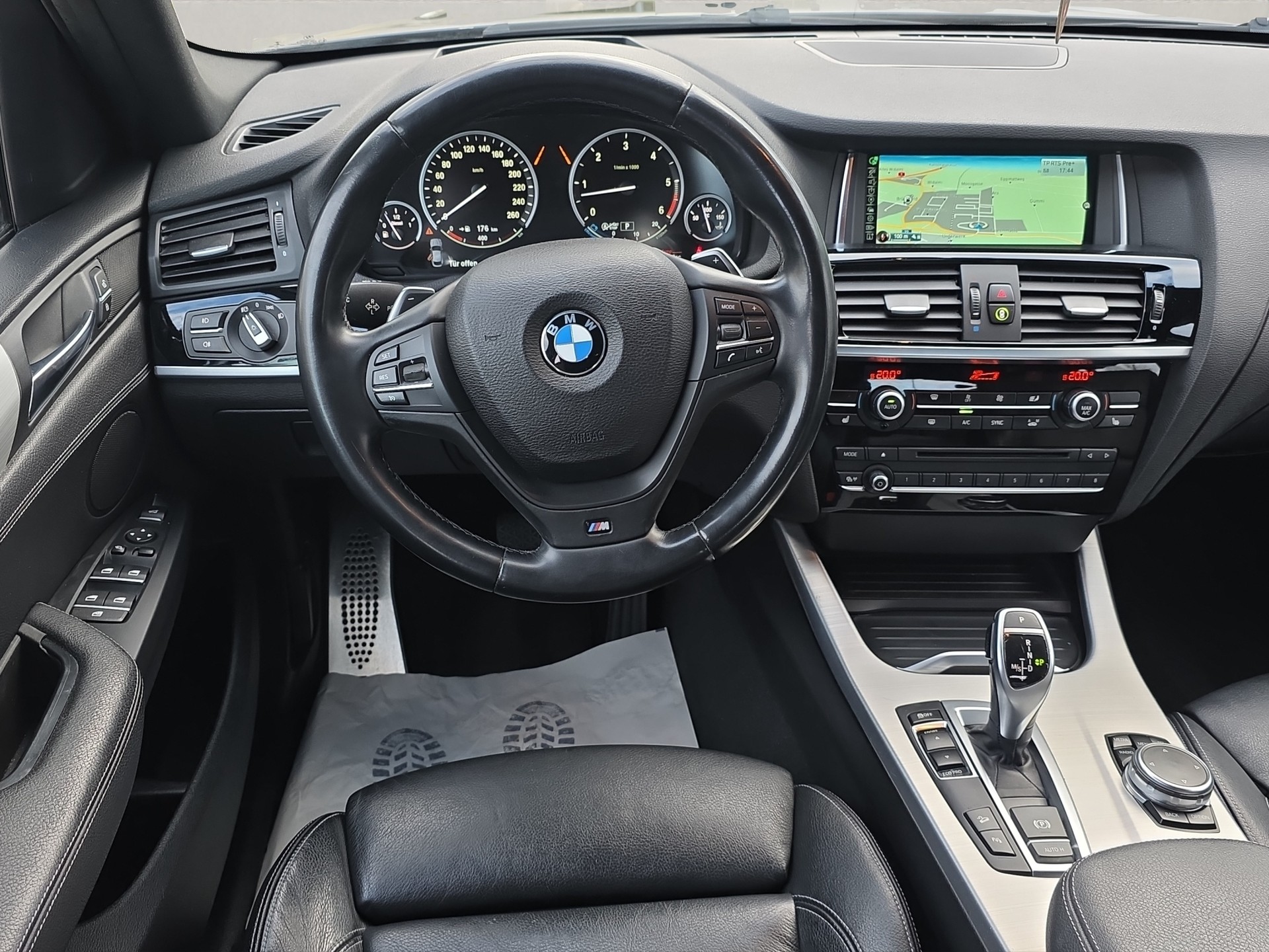 BMW X4 xDrive 30d M Sport Steptronic-image-10