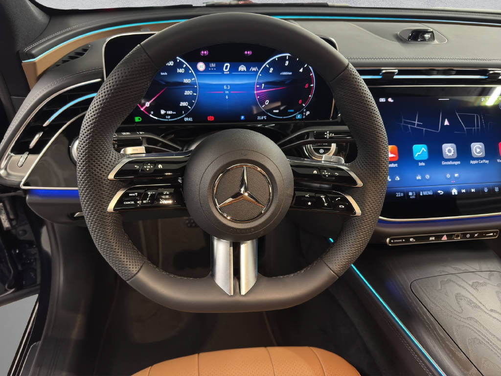 MERCEDES-BENZ E 220 d AMG Line 4Matic-image-11