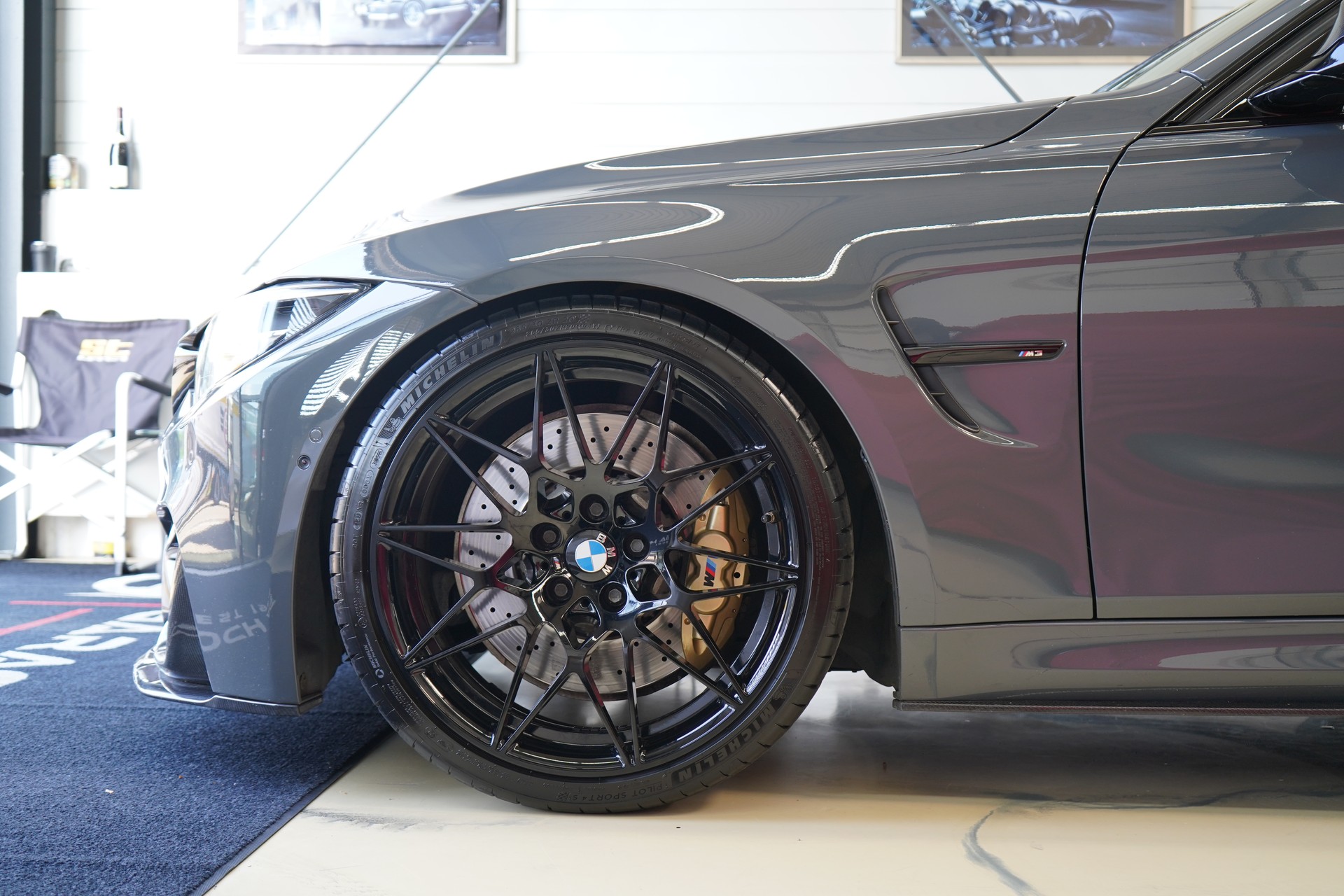 BMW M3 Competition Drivelogic / Grigio Telesto Perl **-image-14