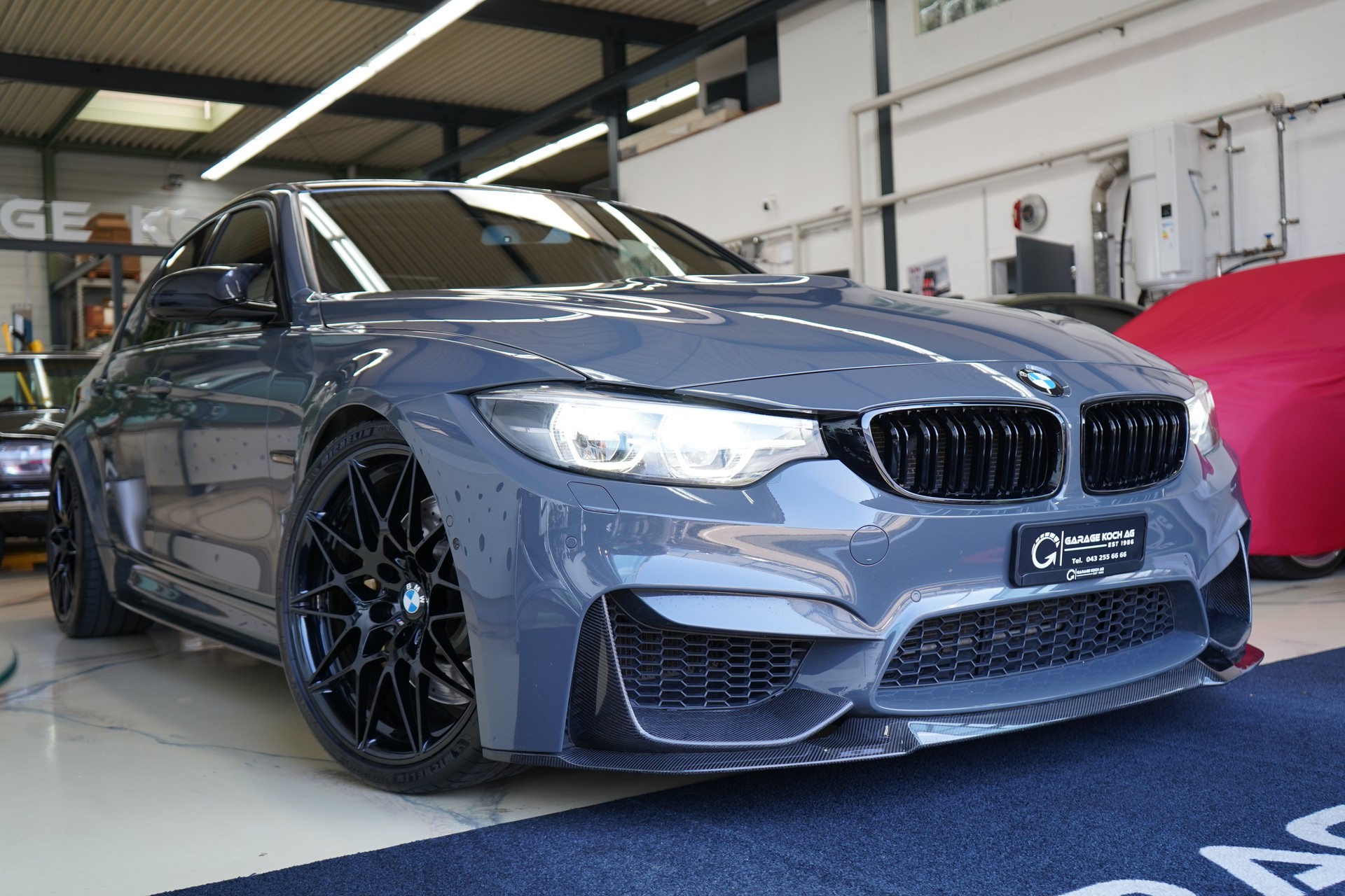 BMW M3 Competition Drivelogic / Grigio Telesto Perl **-image-12