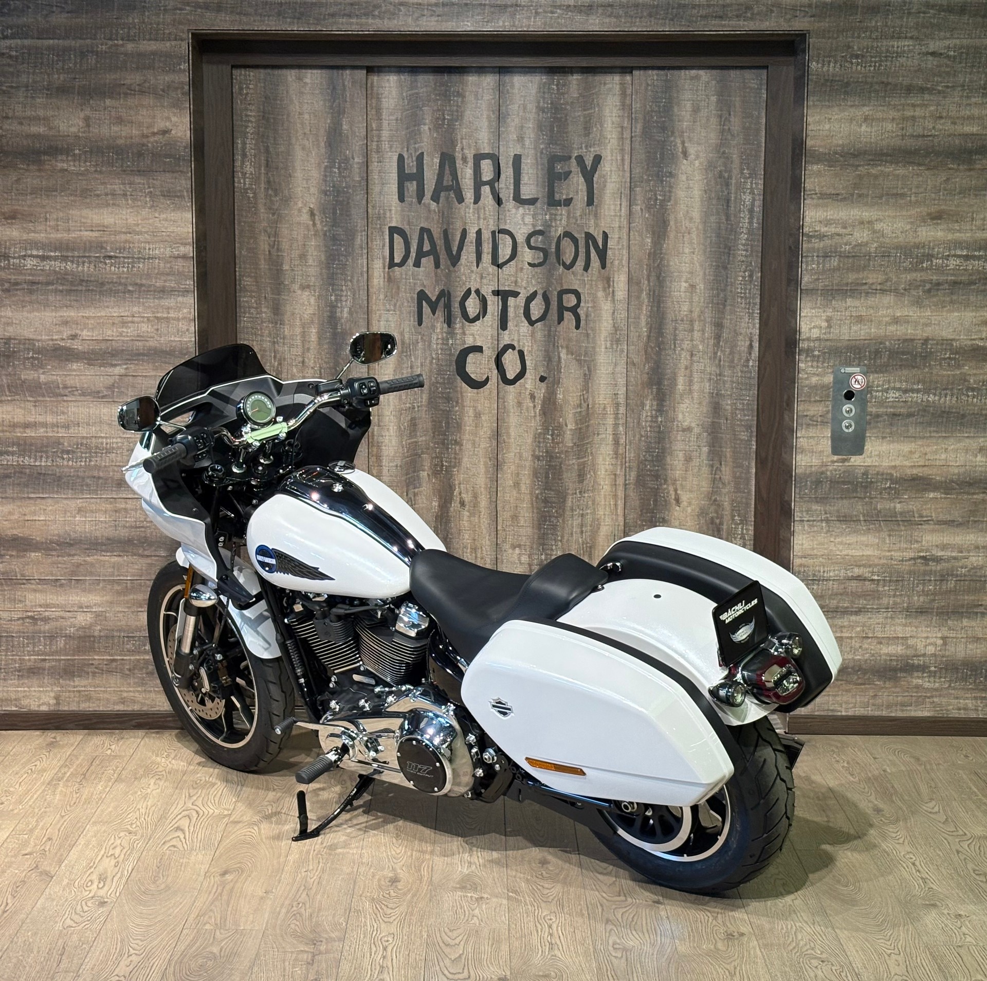 HARLEY-DAVIDSON FXLRST-image-4