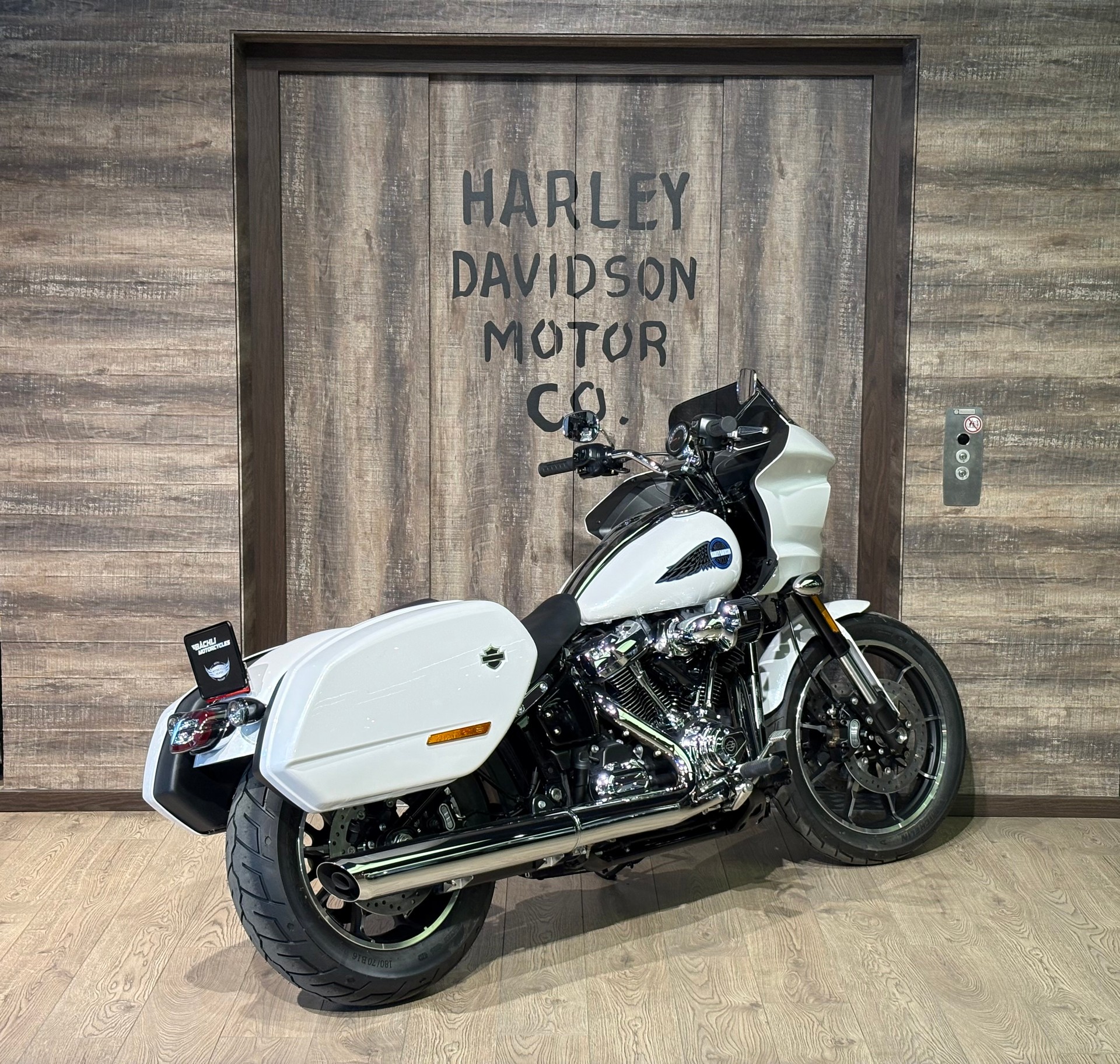 HARLEY-DAVIDSON FXLRST-image-5