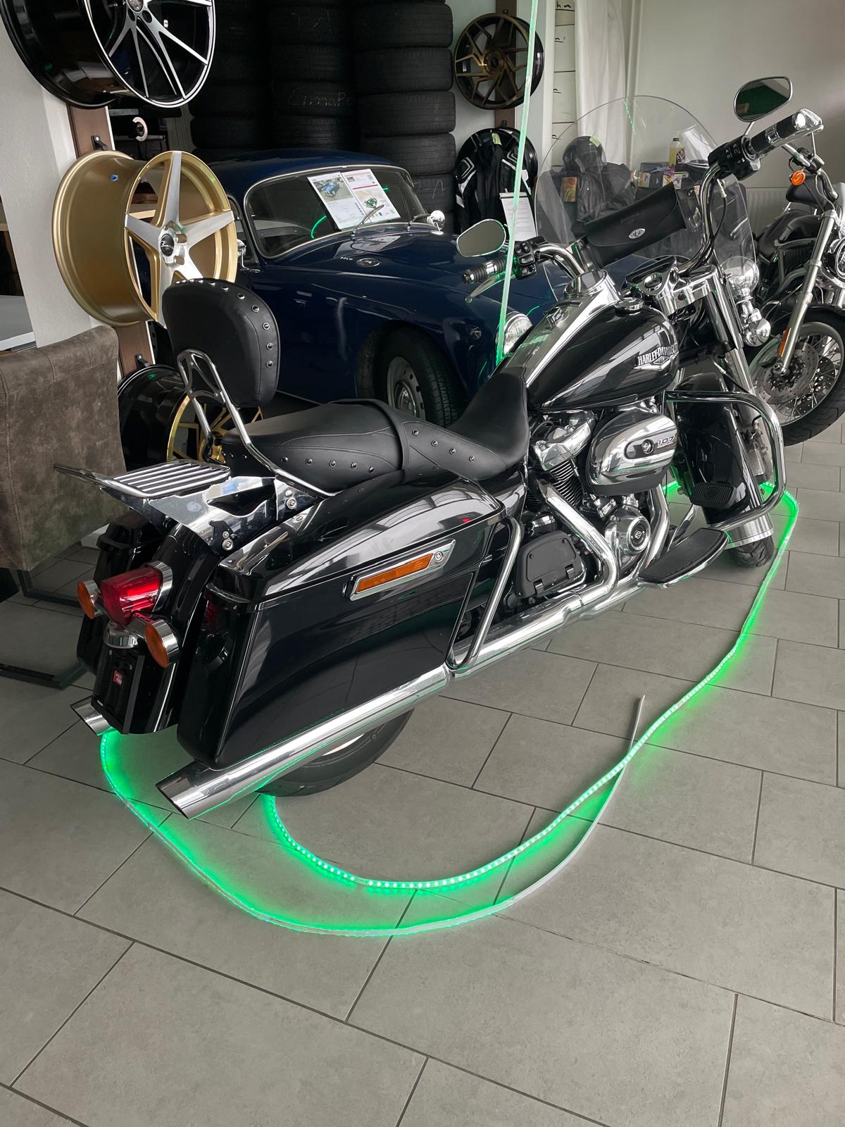 HARLEY-DAVIDSON FLHR Road King 107 ABS-image-1