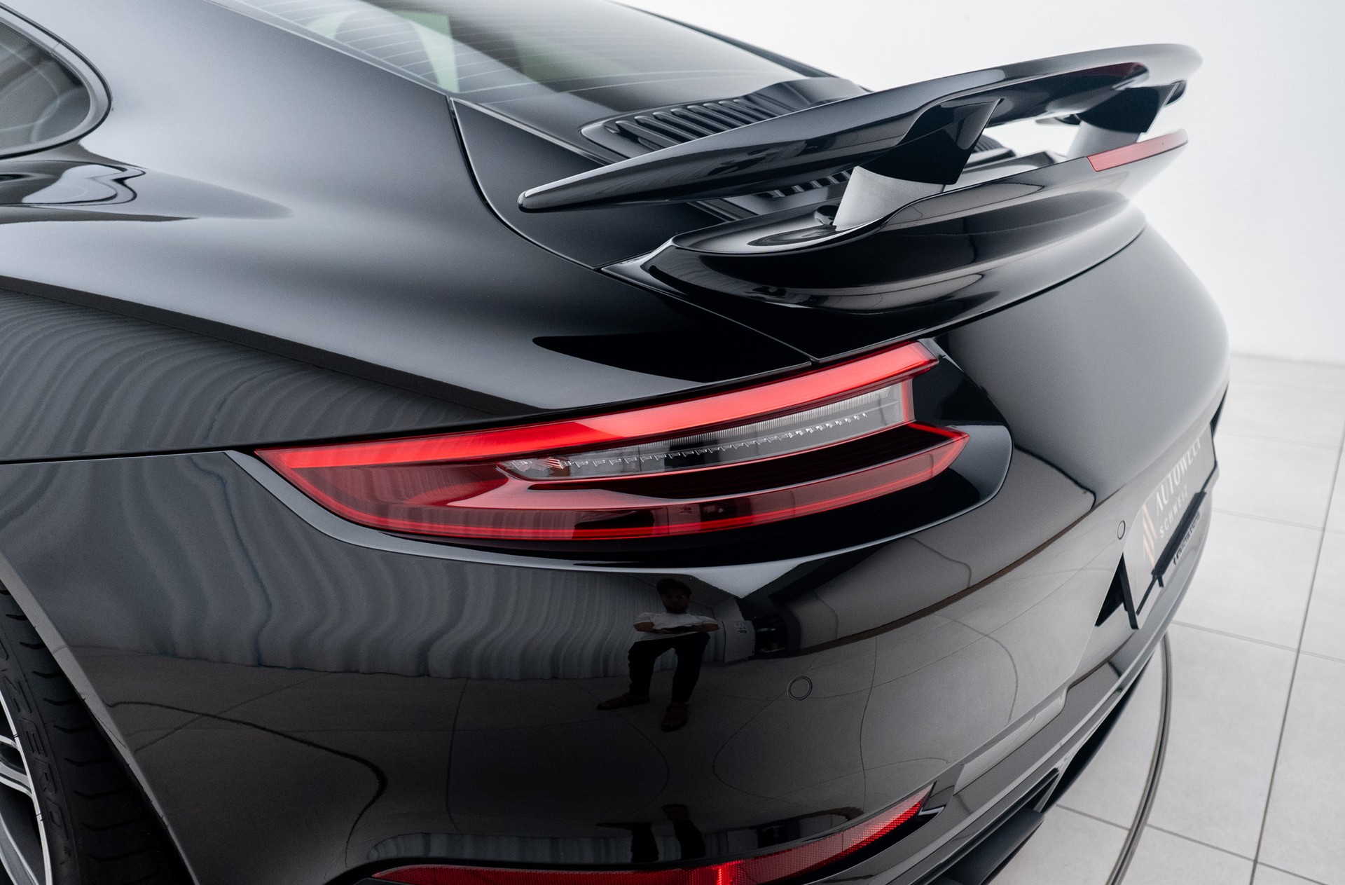 PORSCHE 911 Turbo PDK-image-19