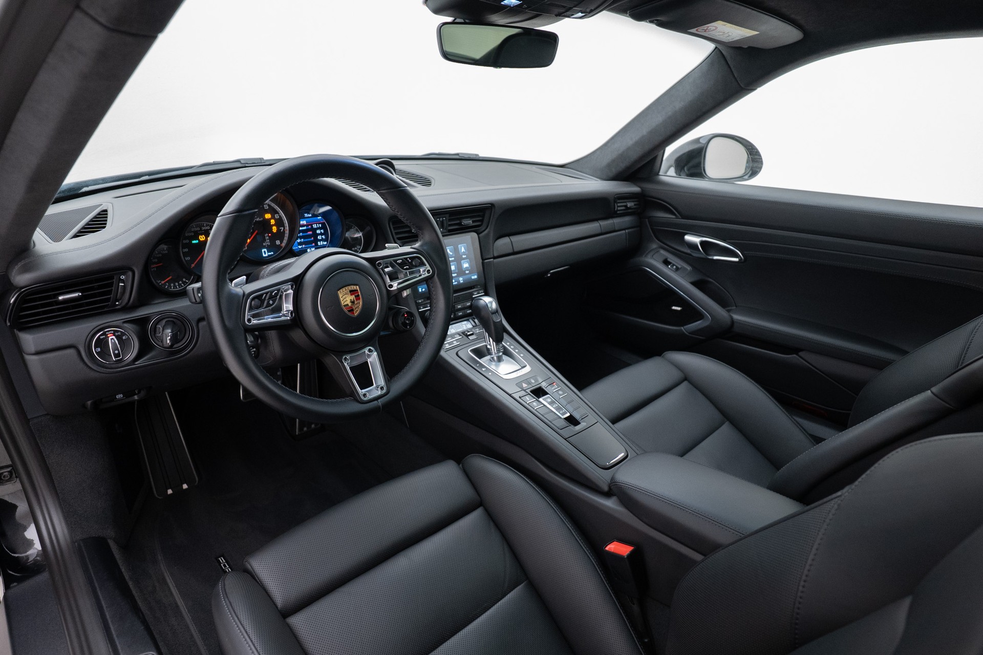 PORSCHE 911 Turbo PDK-image-5