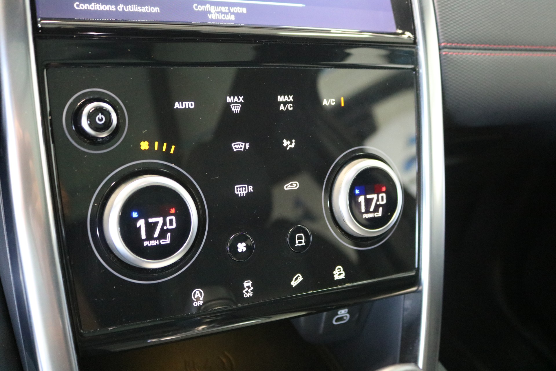 LAND ROVER Discovery Sport R Dyn P250 2.0 Si4 MHEV S AT9-image-31
