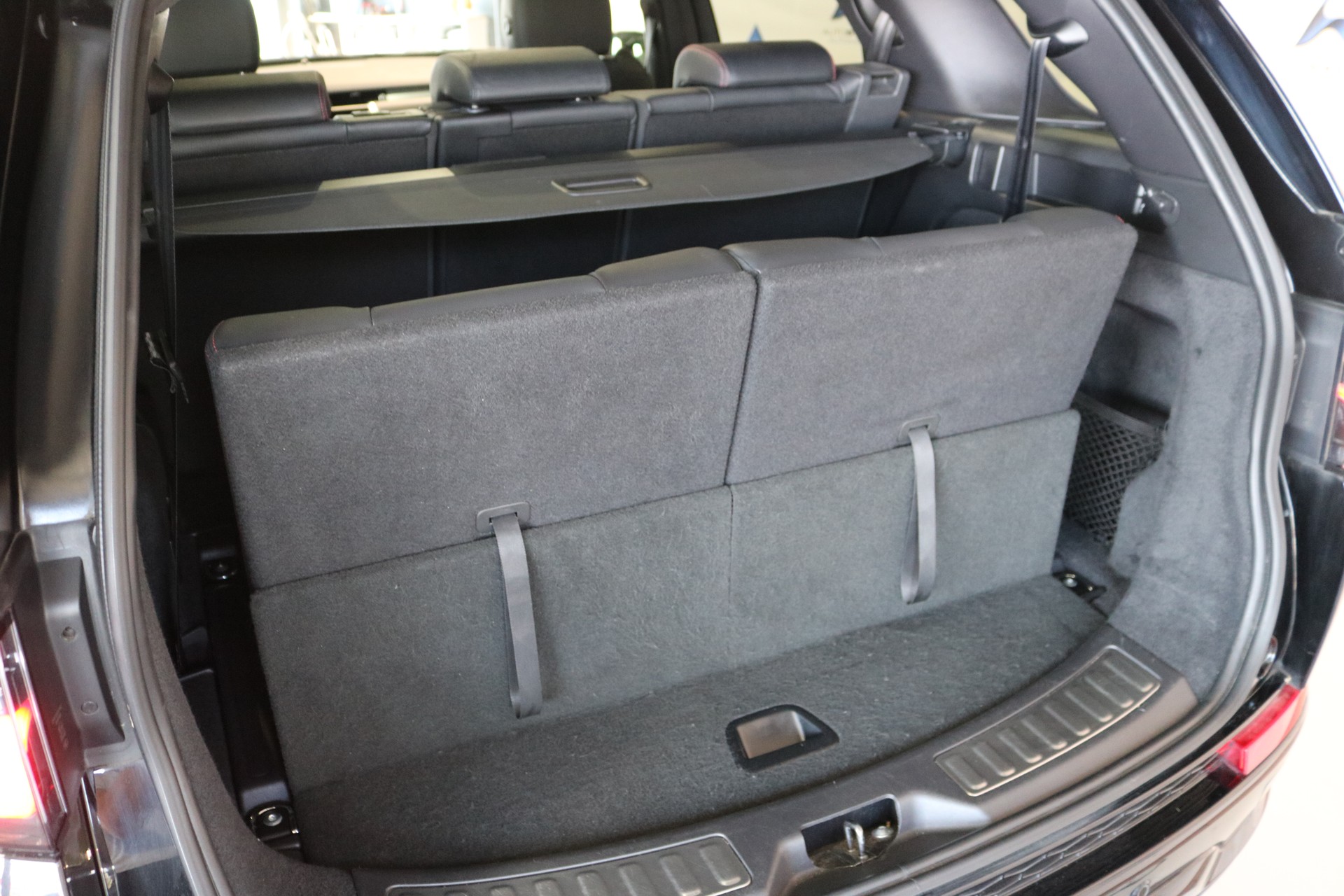 LAND ROVER Discovery Sport R Dyn P250 2.0 Si4 MHEV S AT9-image-47