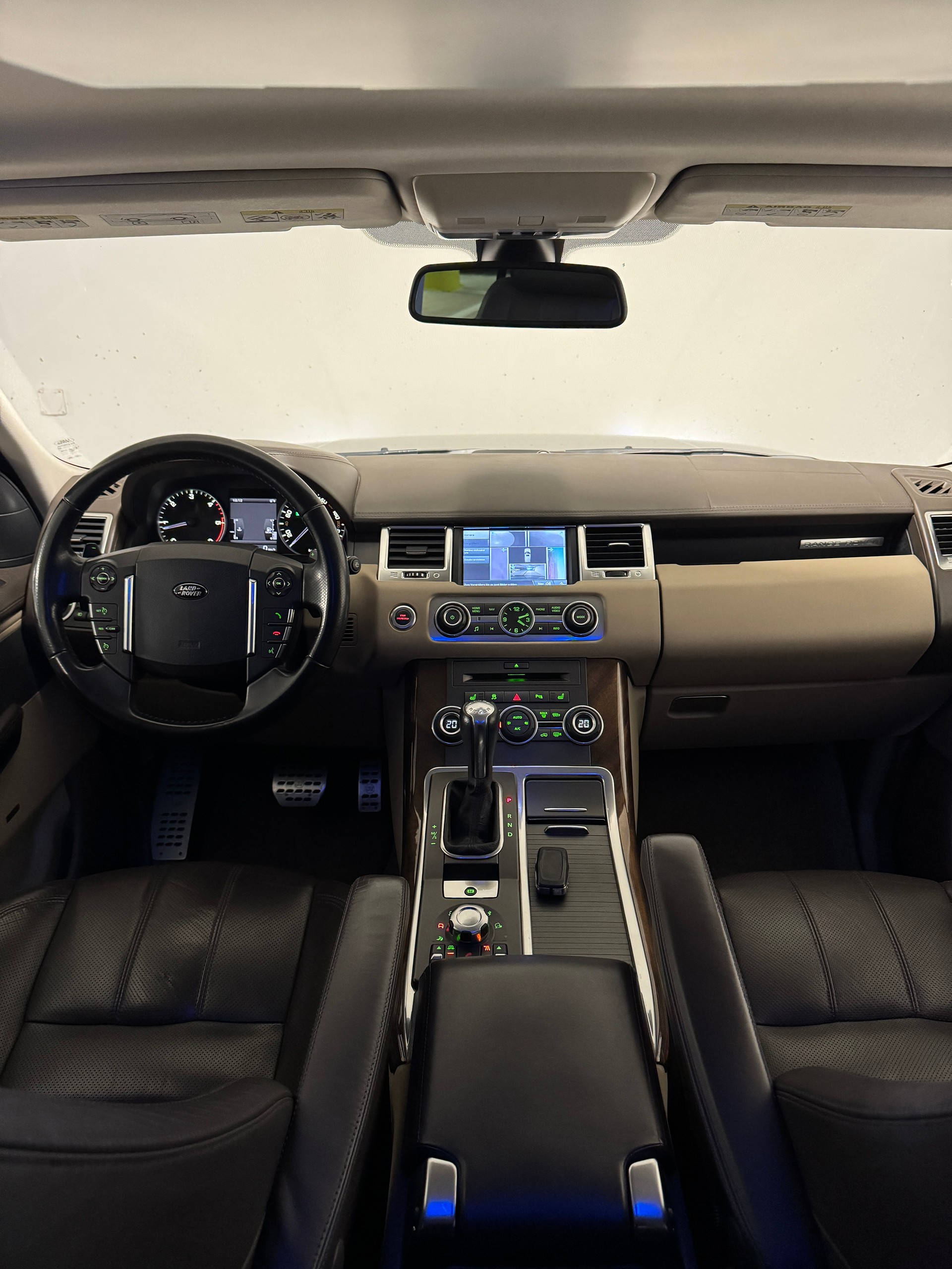 LAND ROVER Range Rover Sport TDV8 Autobiography Automatic *AHK* *Vollausstattung*-image-10