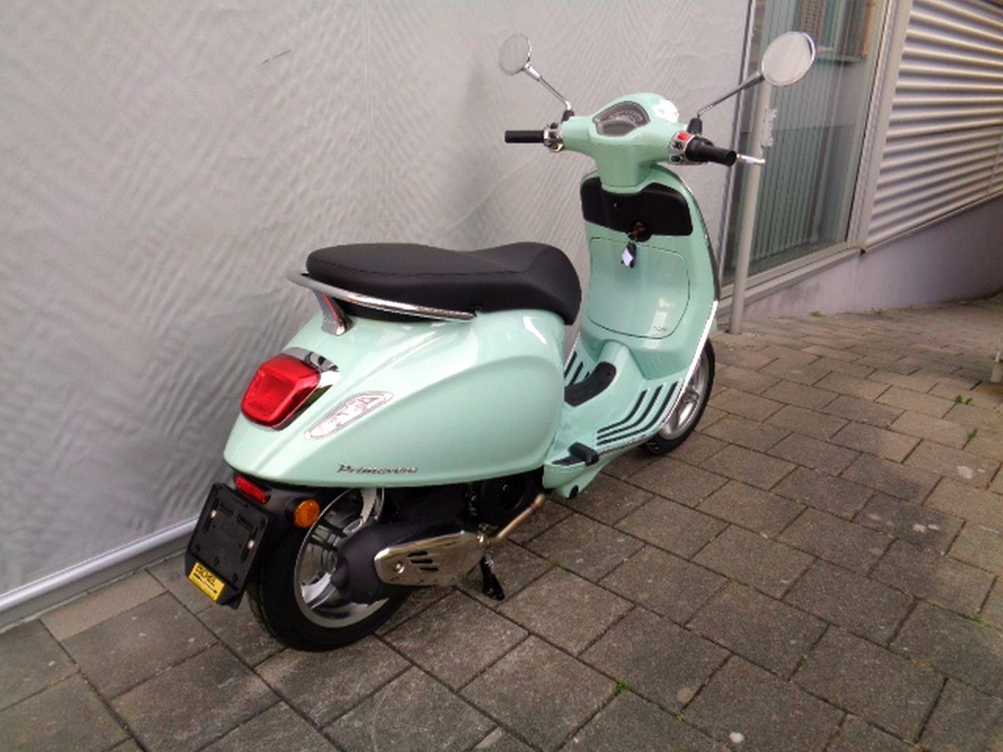 PIAGGIO VESPA PRIMAVERA 125 ABS E5-image-5