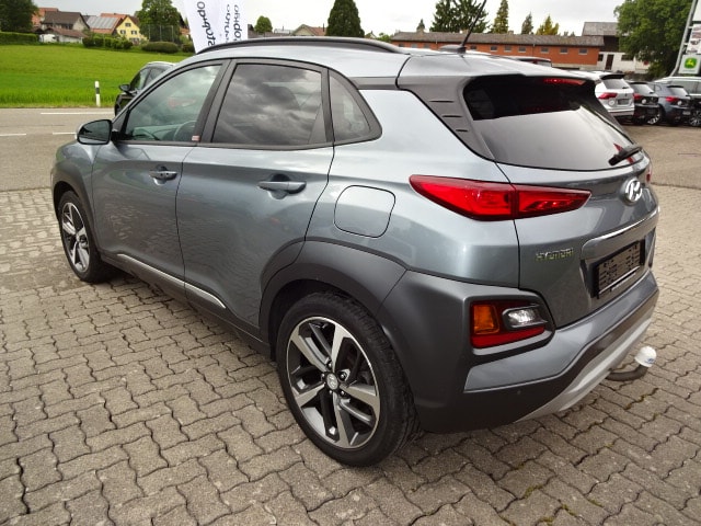 HYUNDAI Kona 1.6 T-GDi Launch Plus 4WD DCT-image-2