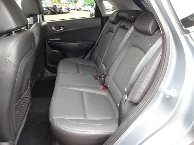 HYUNDAI Kona 1.6 T-GDi Launch Plus 4WD DCT-image-12
