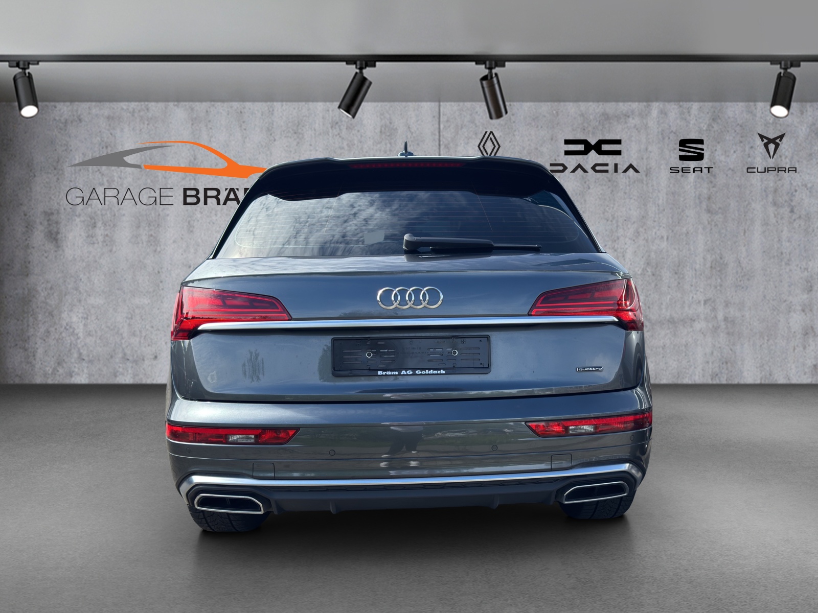 AUDI Q5 Sportback 40 TDI S line quattro S-tronic-image-4