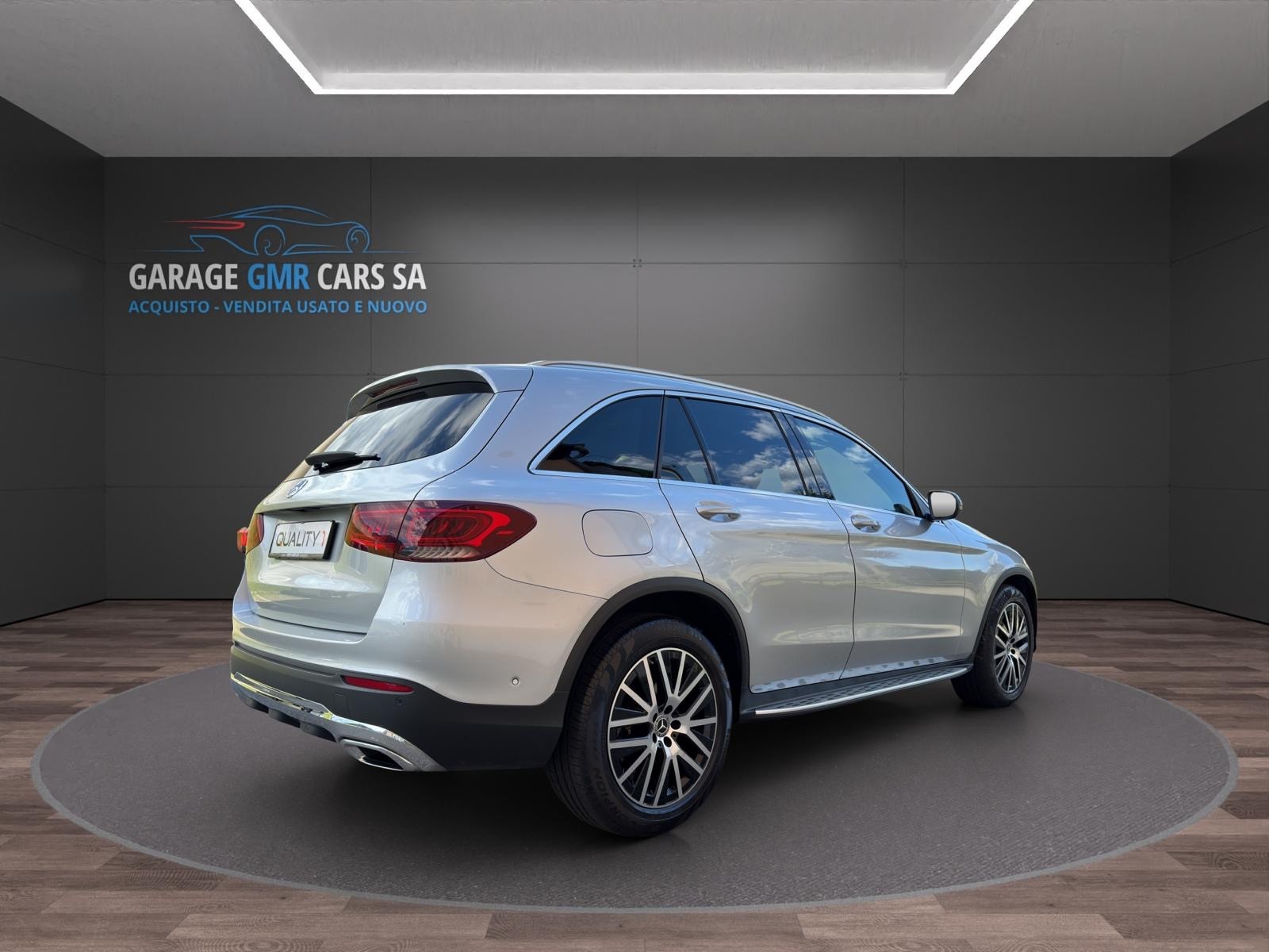 MERCEDES-BENZ GLC 220 d 4Matic 9G-Tronic-image-5