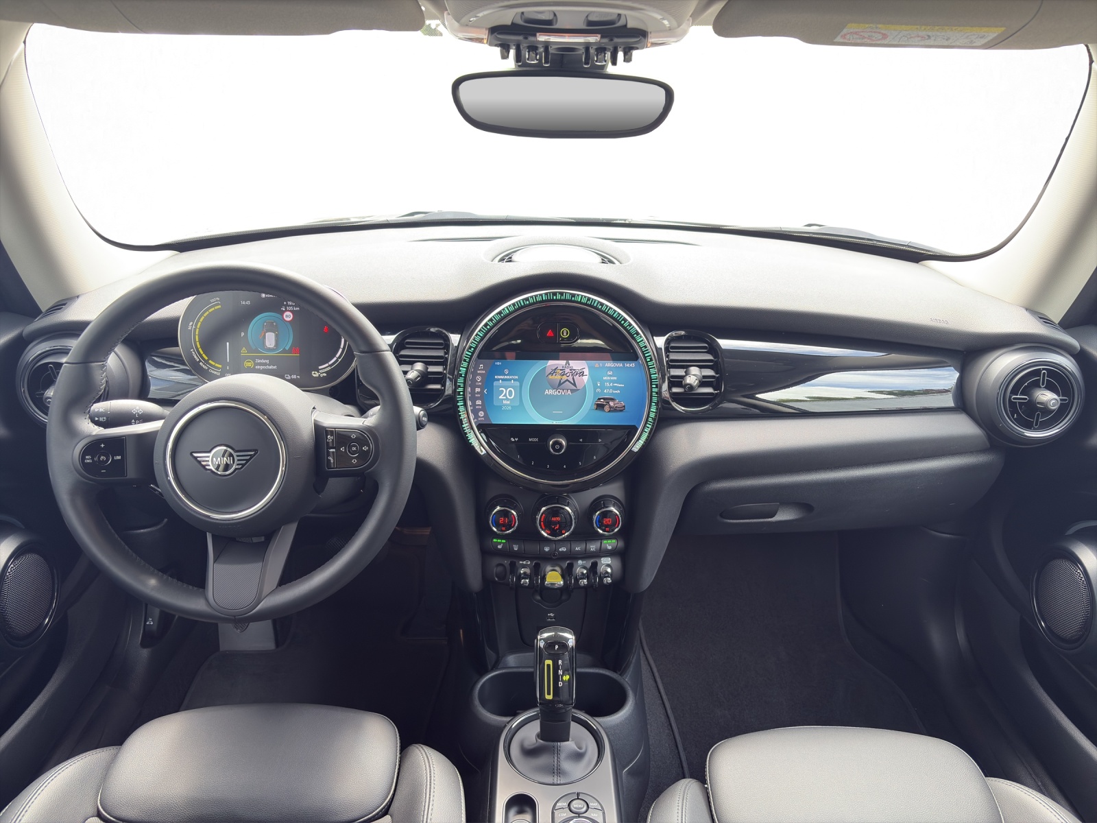 MINI F56 Cooper SE-image-12