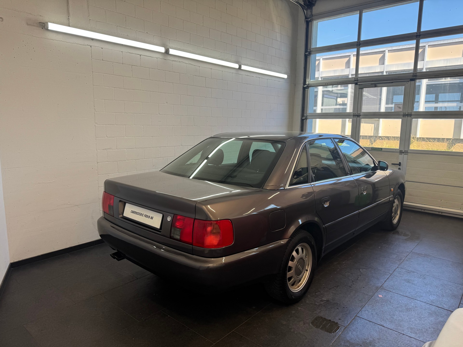 AUDI A6 2.6 E-image-20