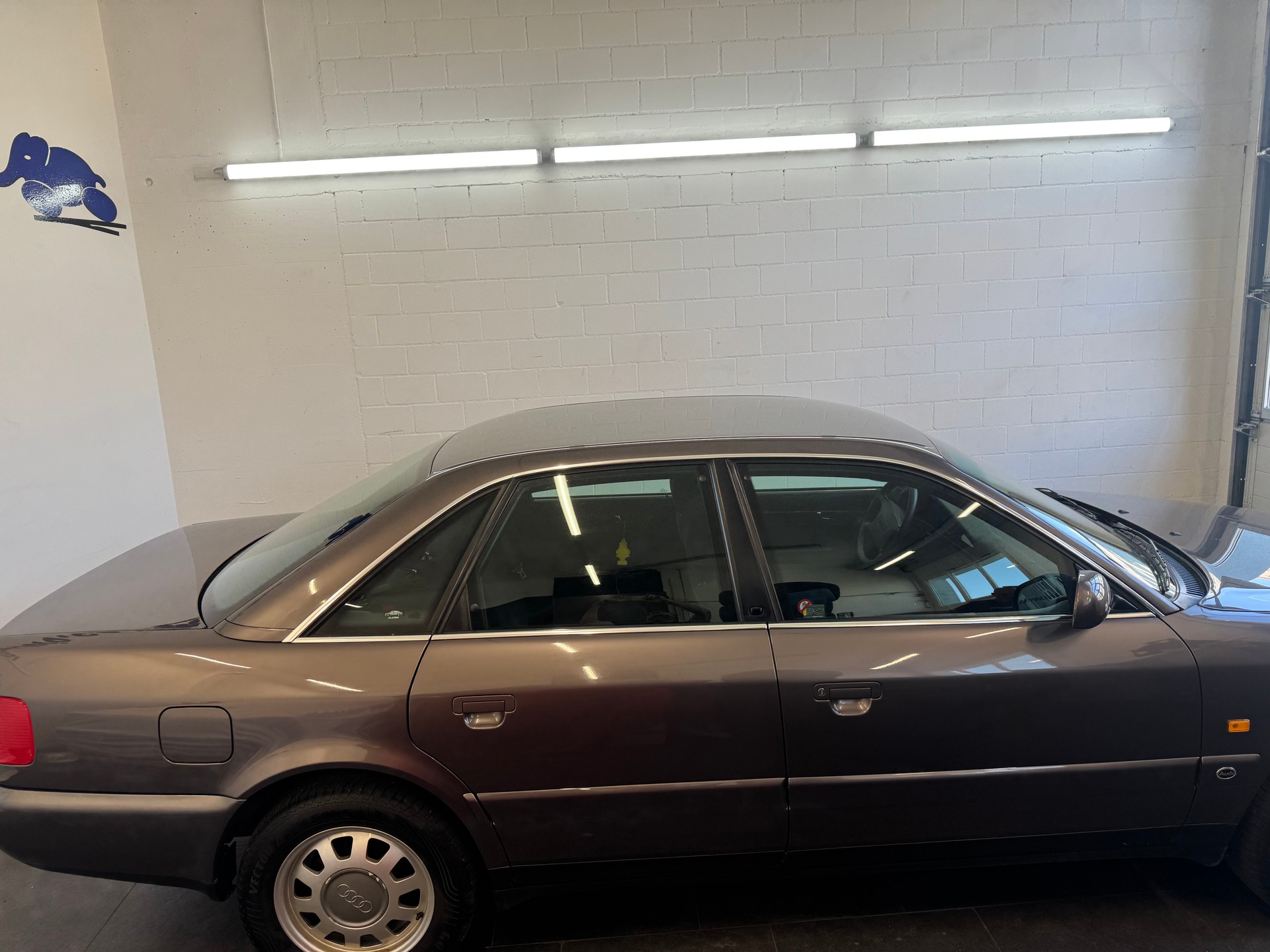 AUDI A6 2.6 E-image-5