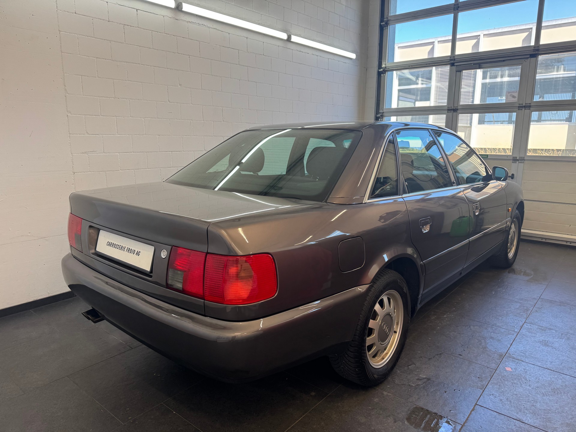 AUDI A6 2.6 E-showroom-element-3