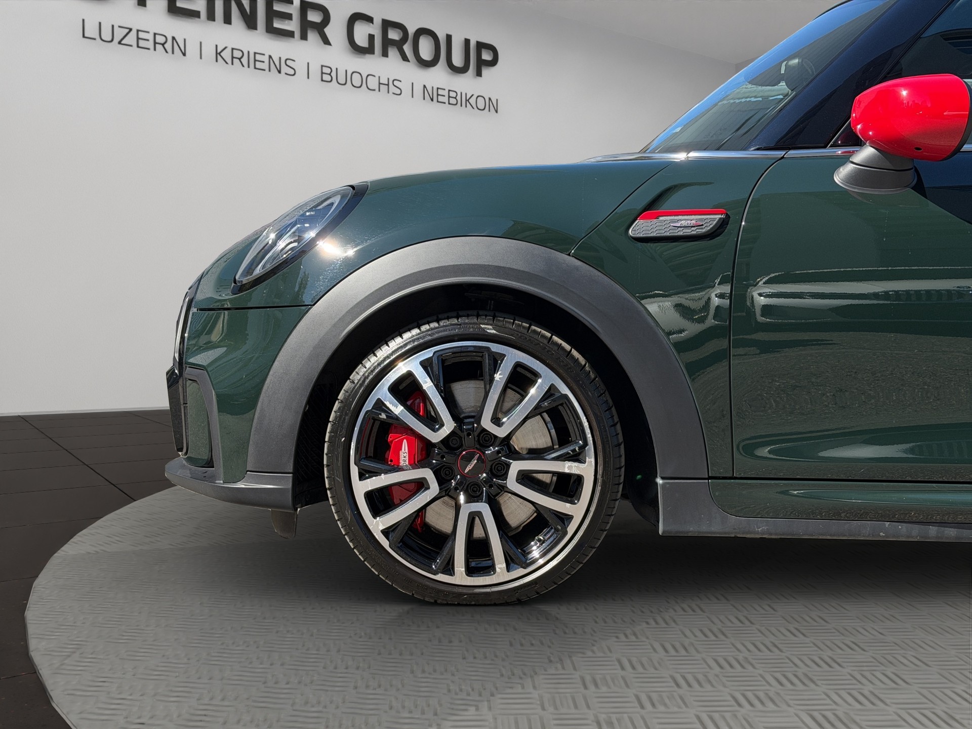 MINI Cooper John Cooper Works Steptronic-image-8