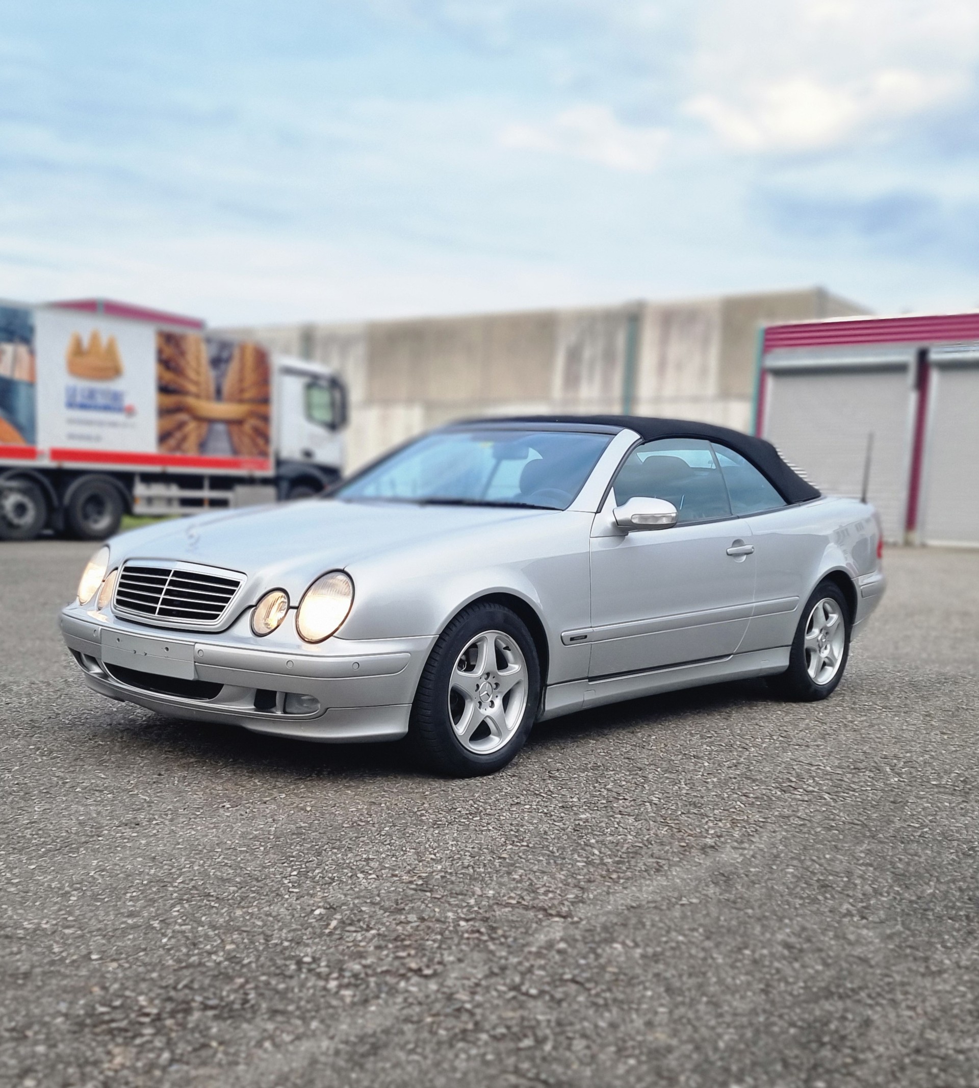 MERCEDES-BENZ CLK 230 Kompressor Avantgarde