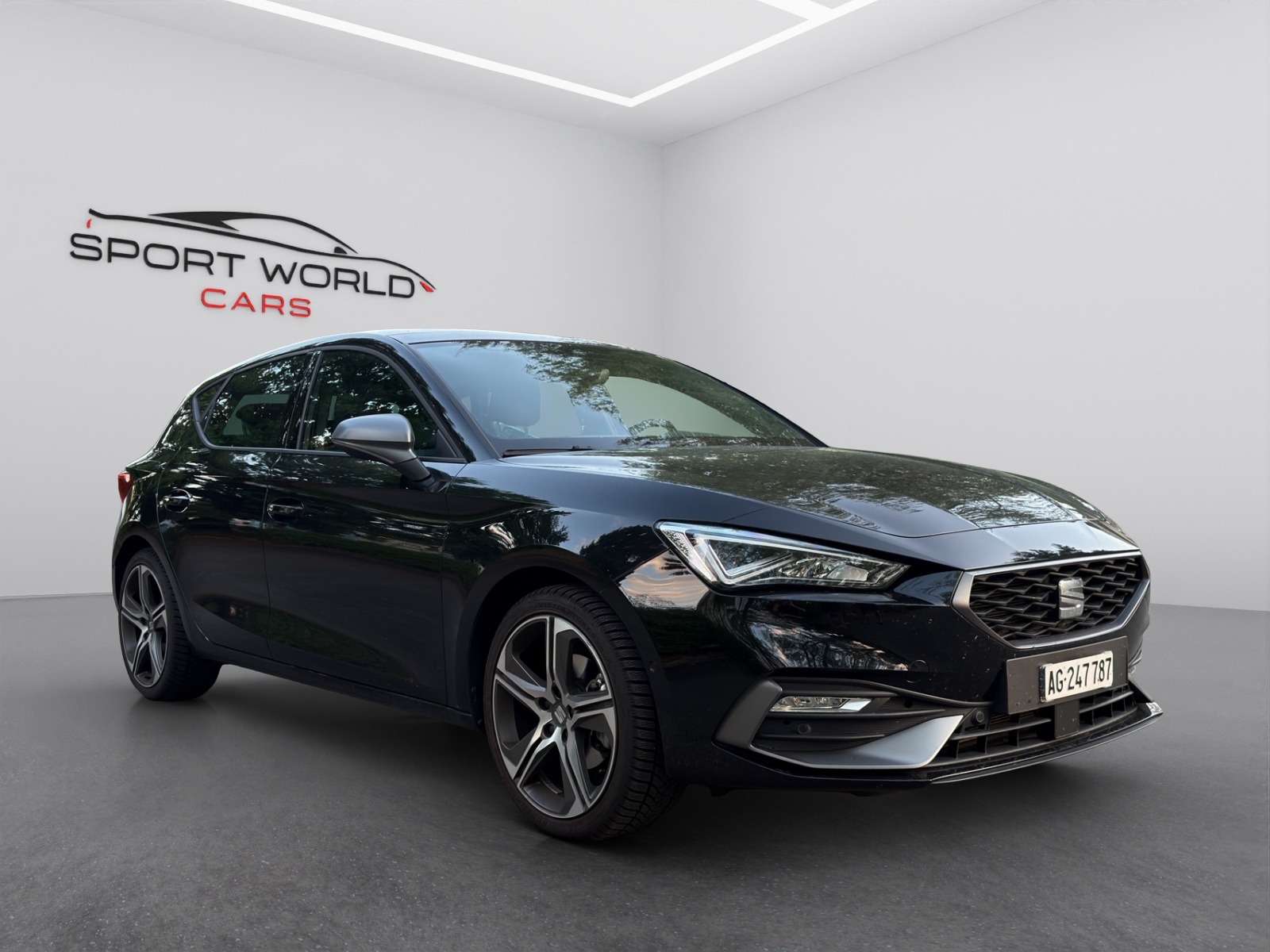 SEAT Leon 1.5 eTSI mHEV DSG FR-image-9