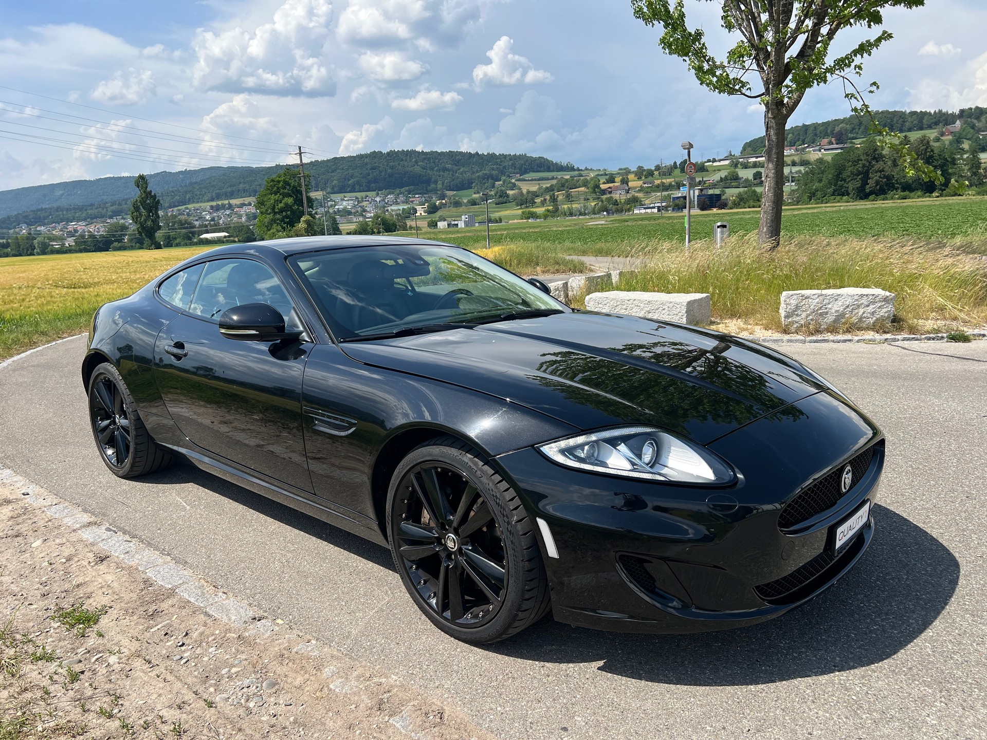 JAGUAR XK 5.0 V8 Automatic-showroom-element-2