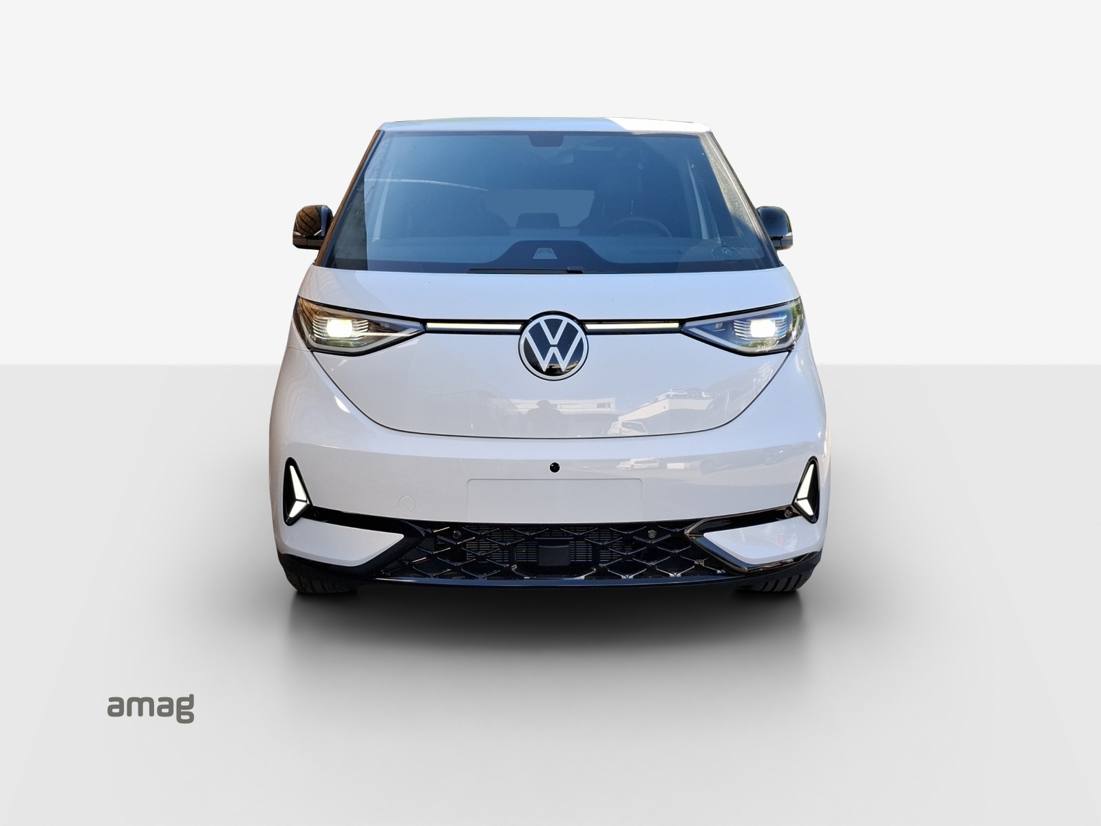 VW ID.Buzz LWB GTX 4 Motion-image-6