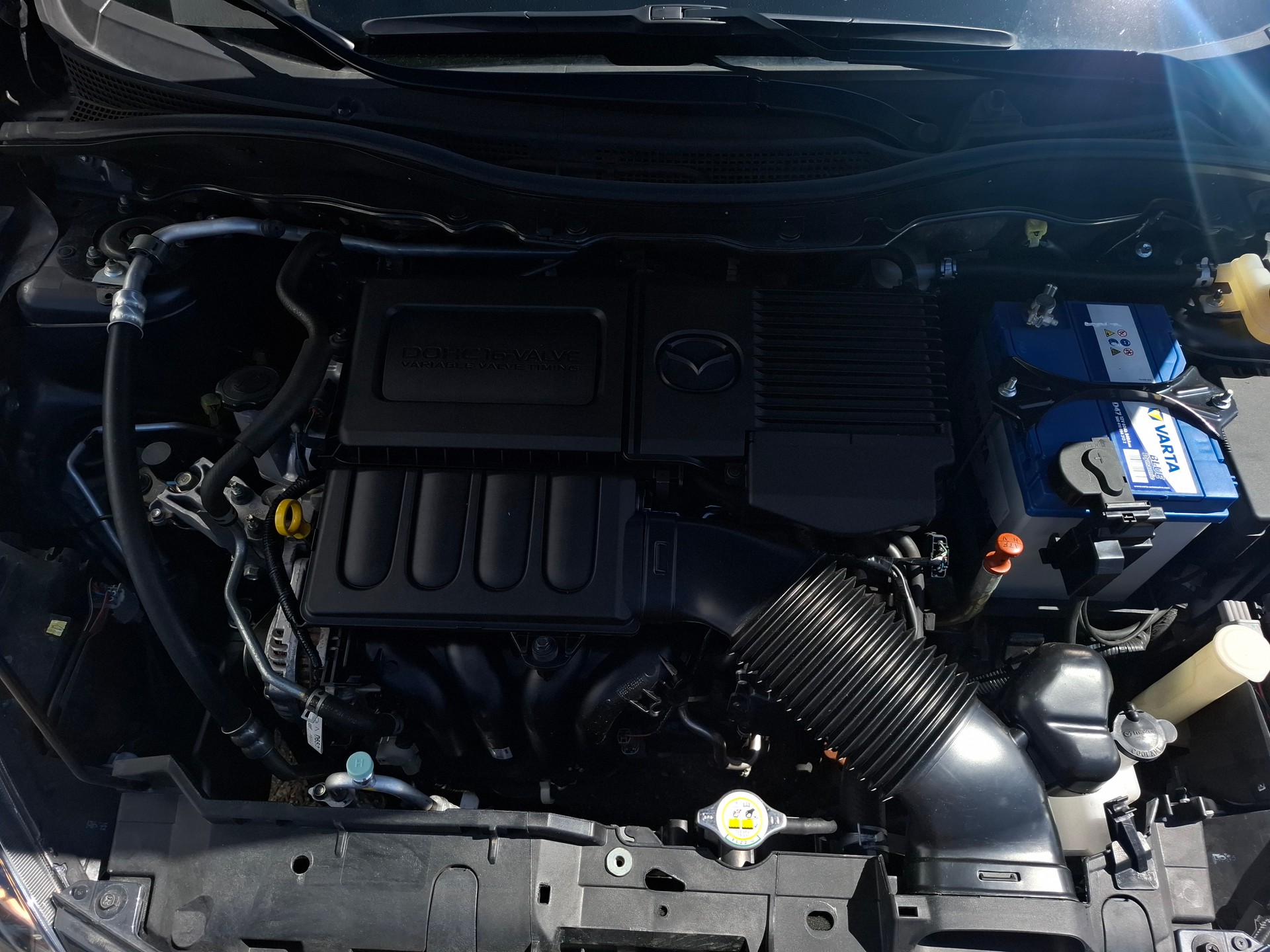 MAZDA 2 1.5i 16V Exclusive Automatic-image-14