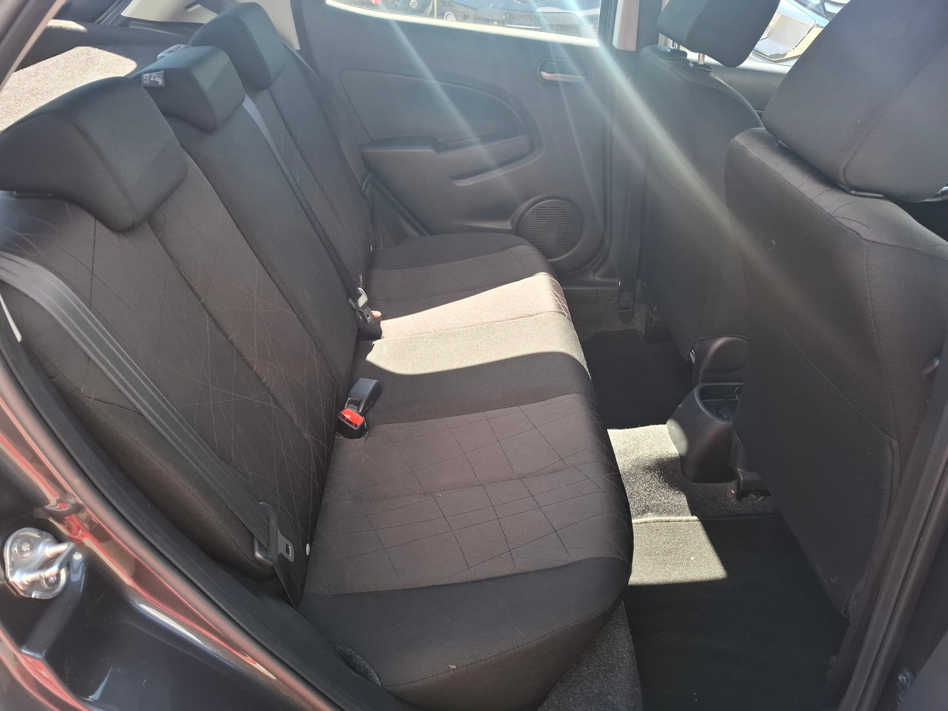 MAZDA 2 1.5i 16V Exclusive Automatic-image-5