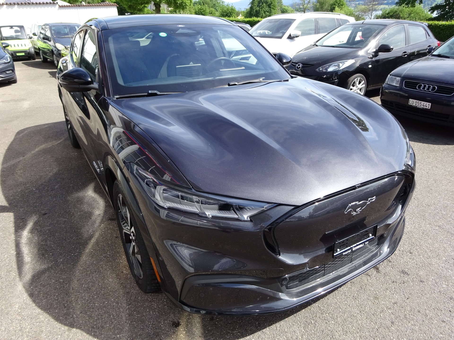 FORD Mustang MACH-E AWD 99 kWh Premium-showroom-element-3