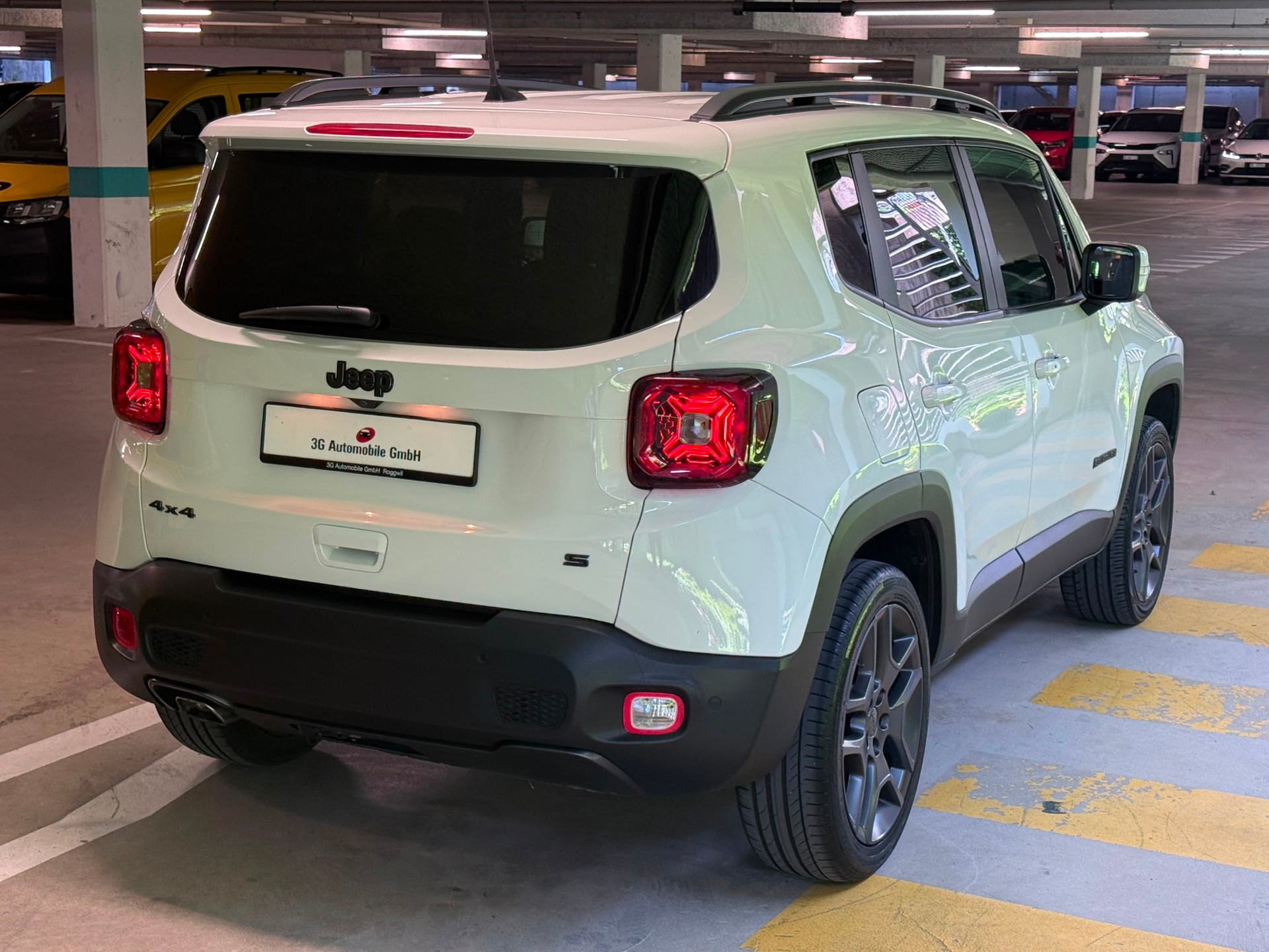 JEEP Renegade 2.0 CRD S AWD 9ATX-image-5