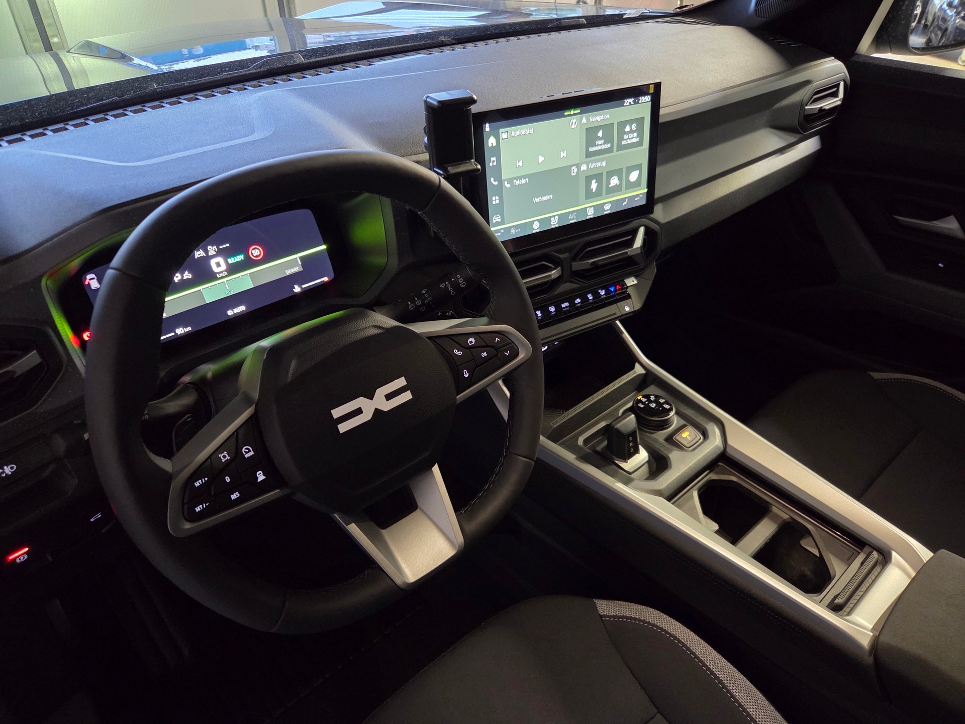 DACIA Bigster 1.2 Hybrid-G Journey 4WD-image-11