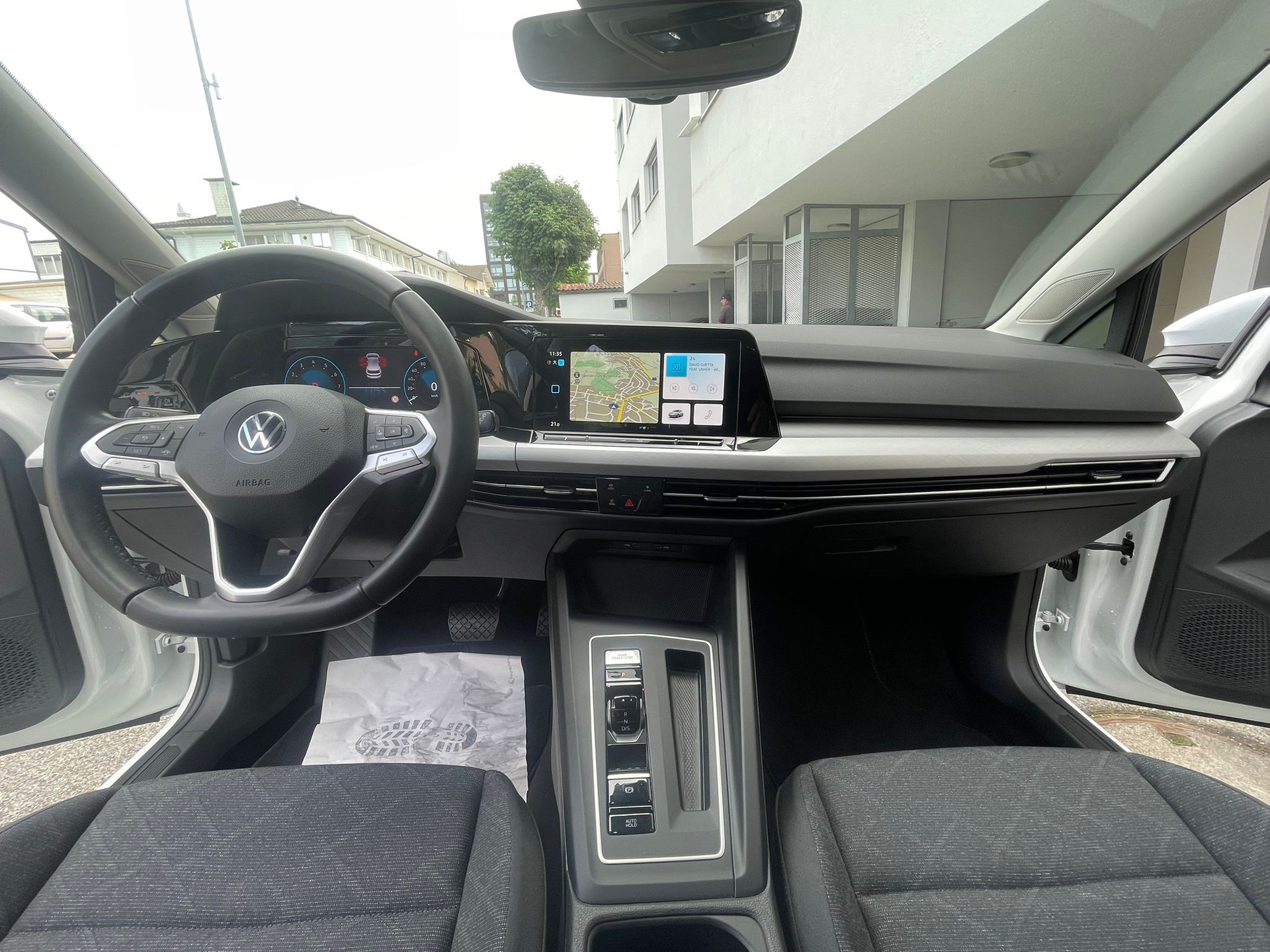 VW Golf 1.5 eTSI ACT Life DSG | 130 PS | CH-Auto | 46% Preisvorteil-image-10