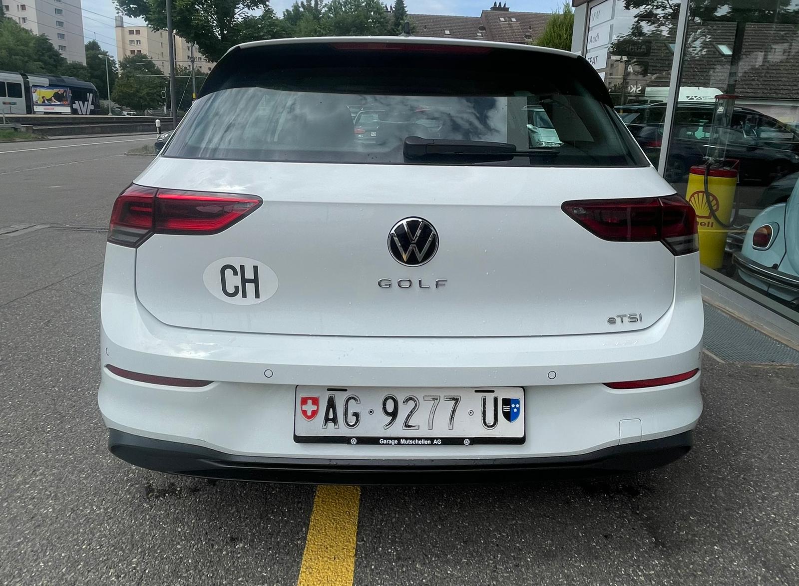 VW Golf 1.5 eTSI ACT Life DSG | 130 PS | CH-Auto | 46% Preisvorteil-image-3