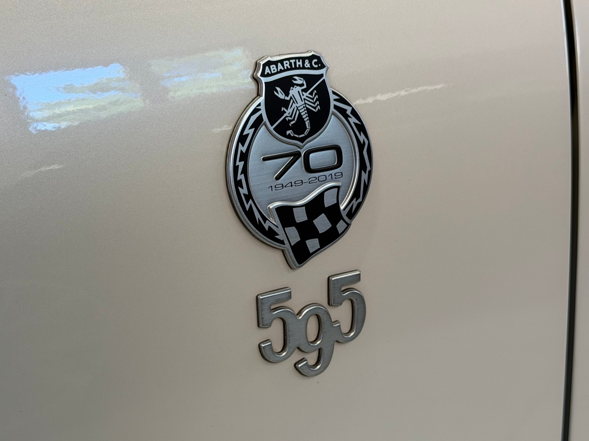 FIAT 595 1.4 16V Turbo Abarth Competizione-image-7