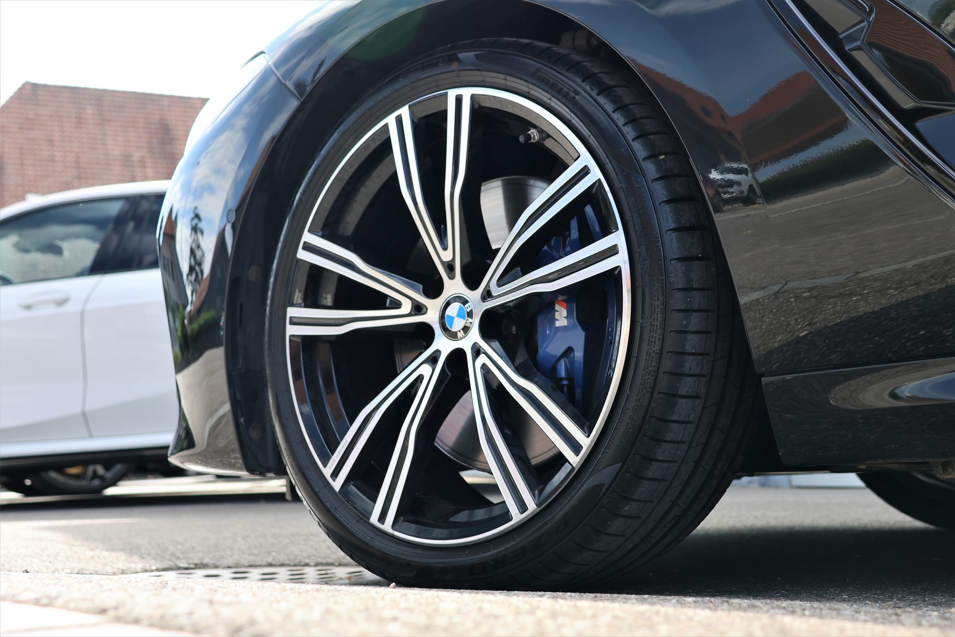BMW 840i xDrive Steptronic M-Sport (CH)-image-11